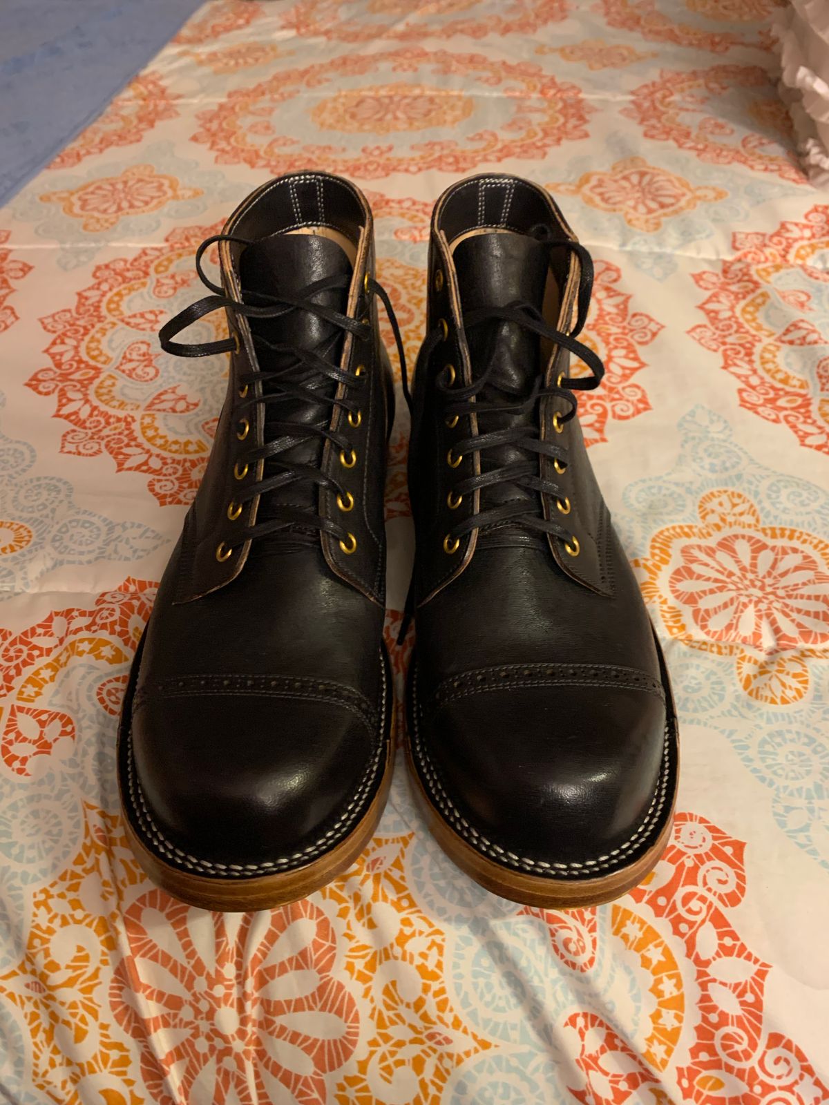 Photo by baltbootguy on October 5, 2022 of the Iron Boots Unlisted Model in Maryam Black Hand-Dyed Horsehide.