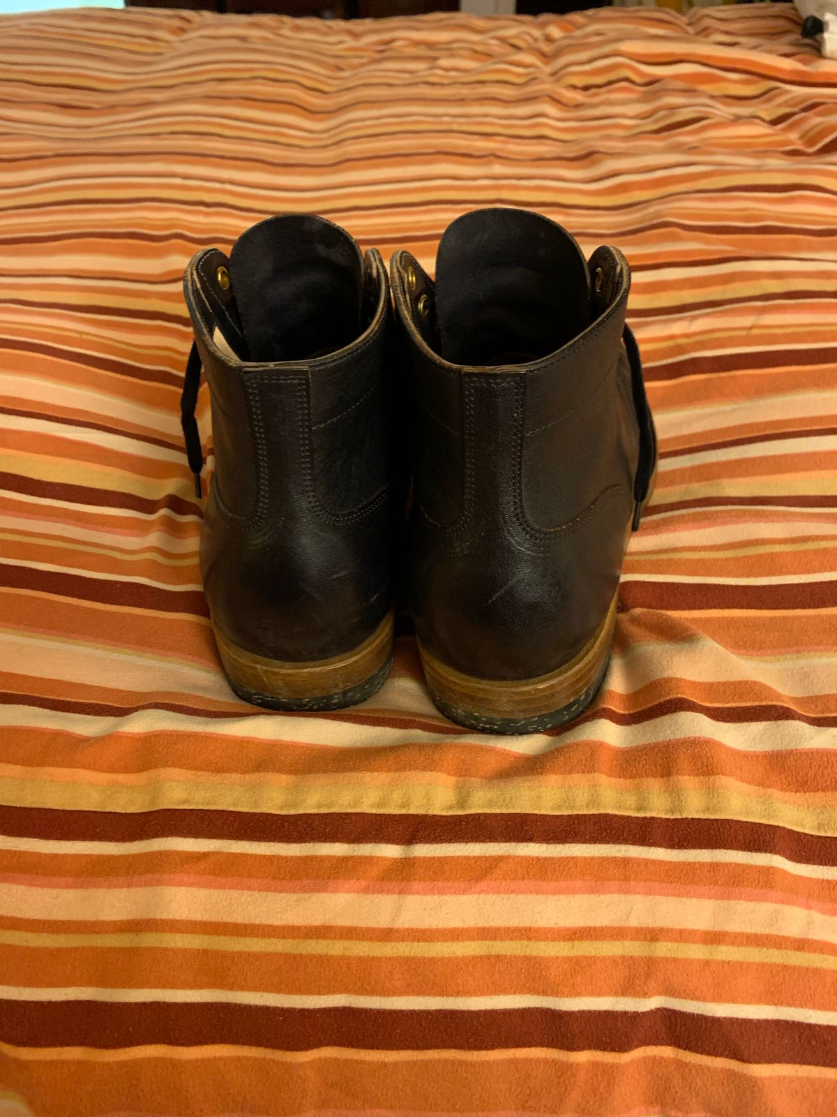 Photo by baltbootguy on November 5, 2022 of the Iron Boots Unlisted Model in Maryam Black Hand-Dyed Horsehide.