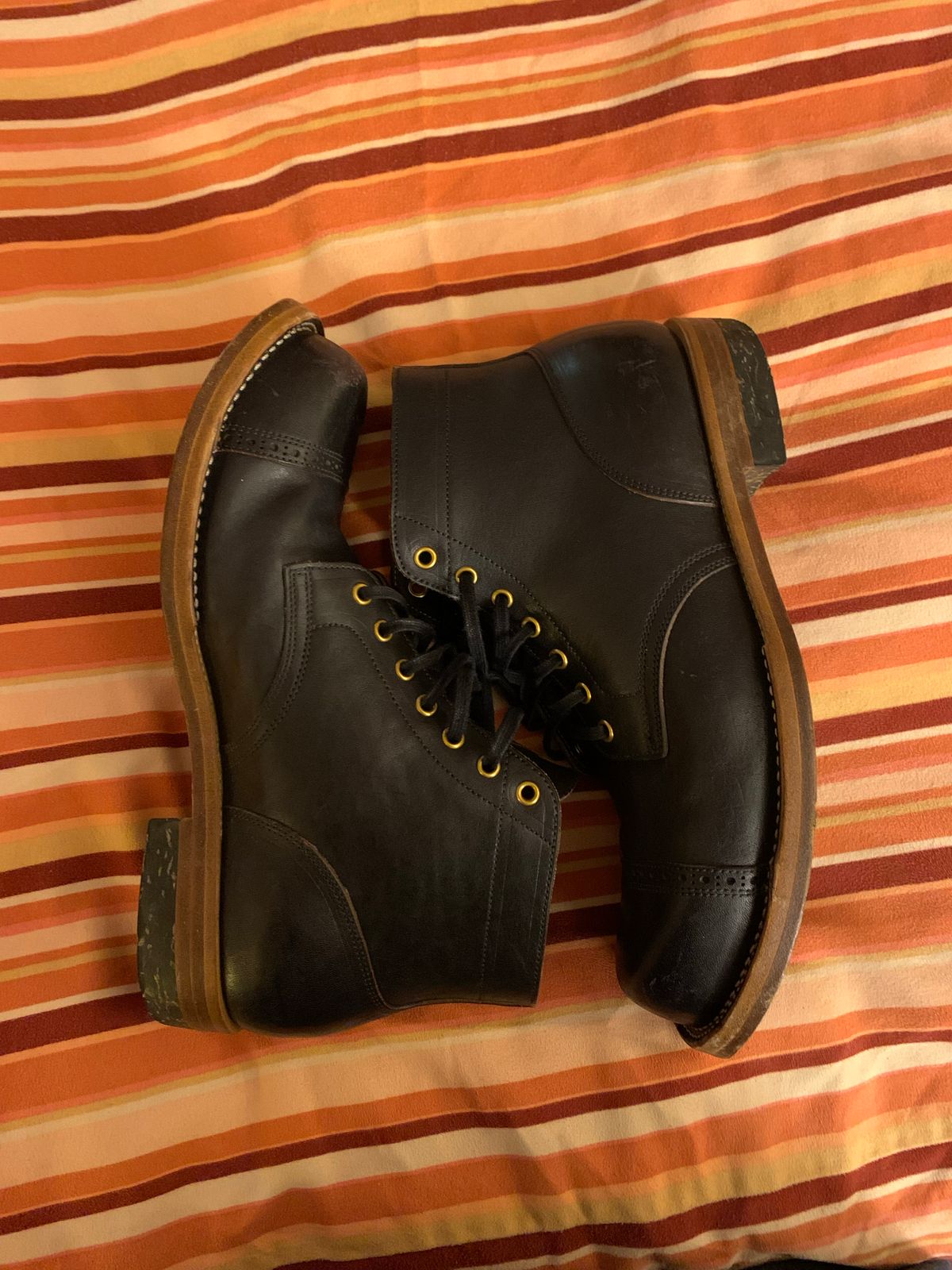 Photo by baltbootguy on November 5, 2022 of the Iron Boots Unlisted Model in Maryam Black Hand-Dyed Horsehide.