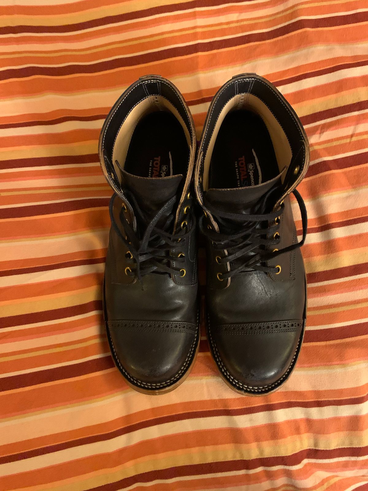 Photo by baltbootguy on November 5, 2022 of the Iron Boots Unlisted Model in Maryam Black Hand-Dyed Horsehide.