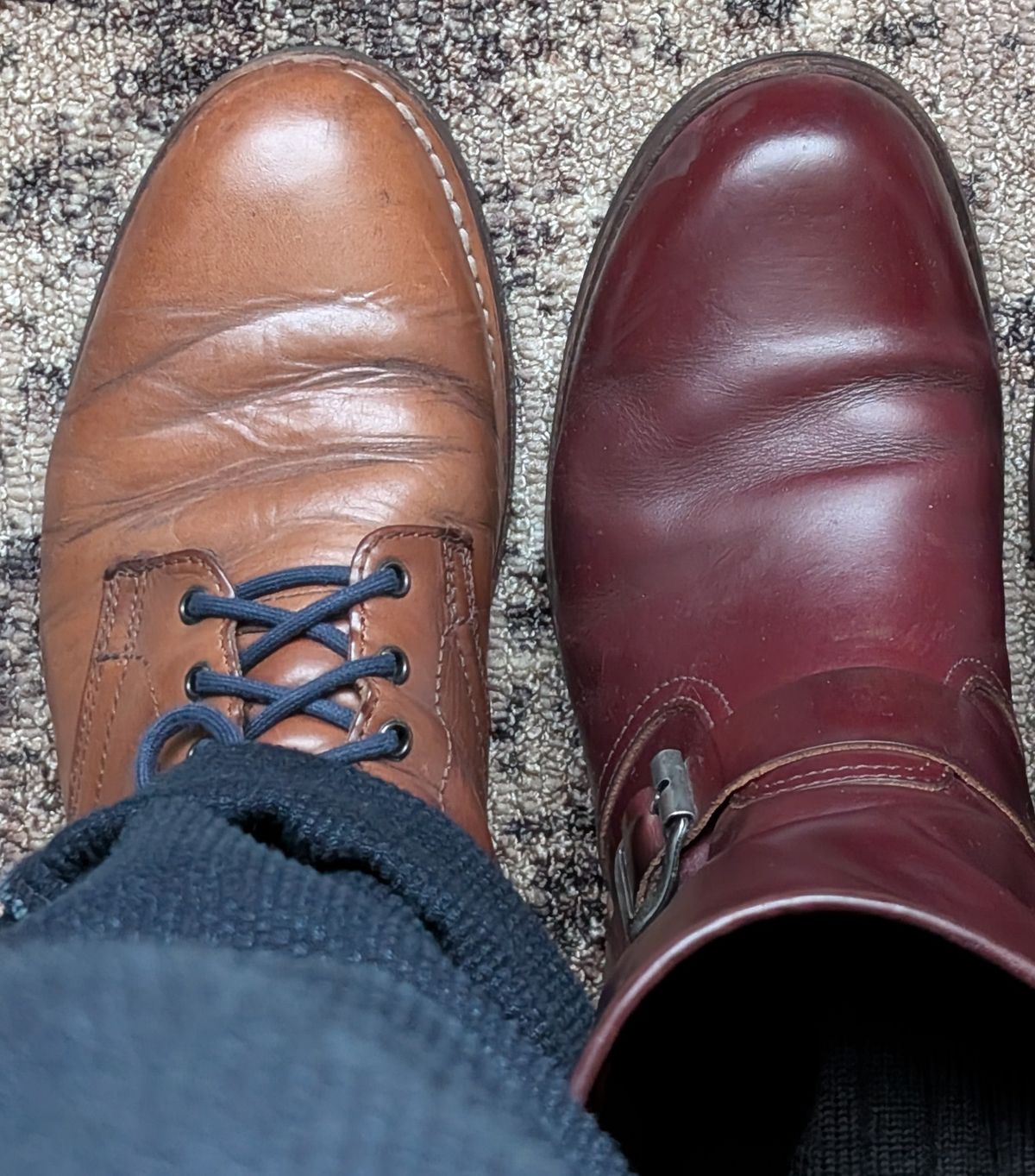 Photo by Rieslingspaschteit on September 4, 2025 of the Thursday President in Horween Natural Chromexcel.
