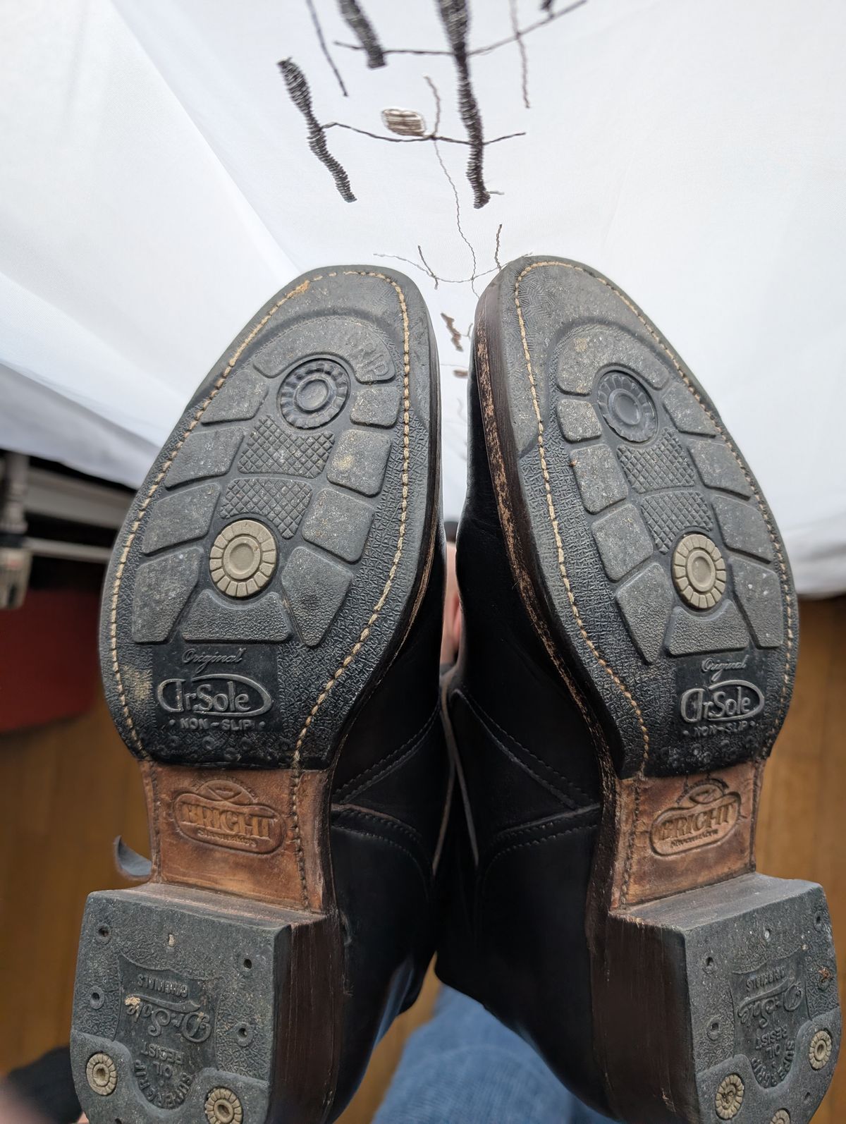Photo by Rieslingspaschteit on March 1, 2026 of the Bright Shoemakers Vulture (Extraordinaire) in Horween Black Chromexcel.