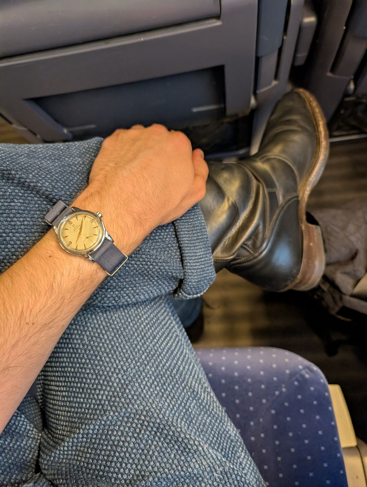 Photo by Rieslingspaschteit on May 6, 2026 of the Bright Shoemakers Vulture (Extraordinaire) in Horween Black Chromexcel.