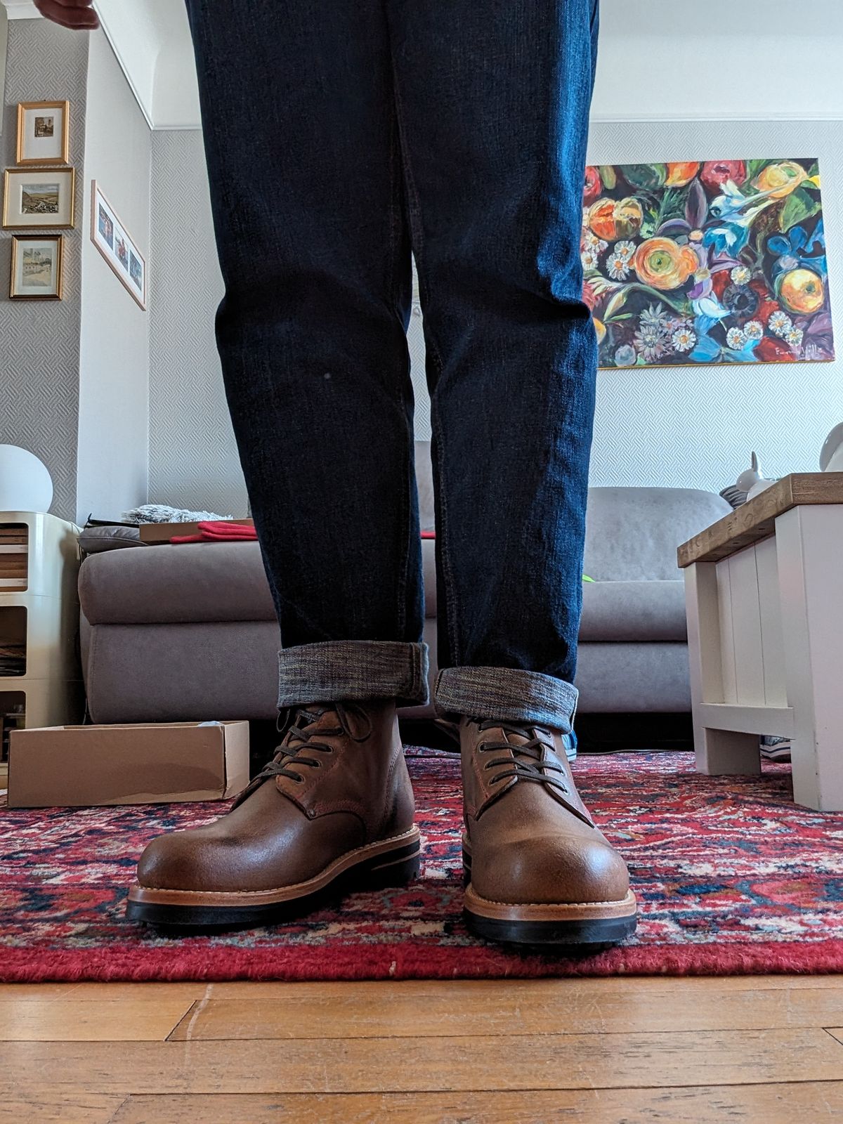 Photo by Rieslingspaschteit on March 8, 2024 of the Urban Shepherd Scout in Waxed Portugese Calfskin.