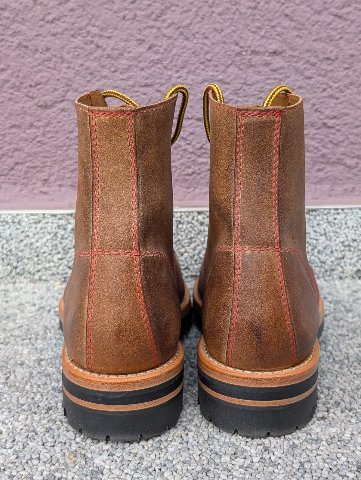 Photo by Rieslingspaschteit on May 22, 2025 of the Urban Shepherd Scout in Waxed Portugese Calfskin.