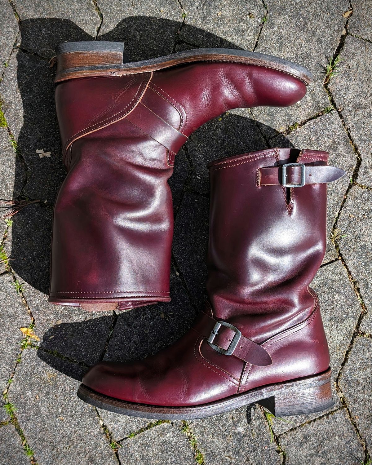 Photo by Rieslingspaschteit on April 2, 2024 of the Sendra Engineer Boot 18345 in Horween Color 8 Chromexcel.