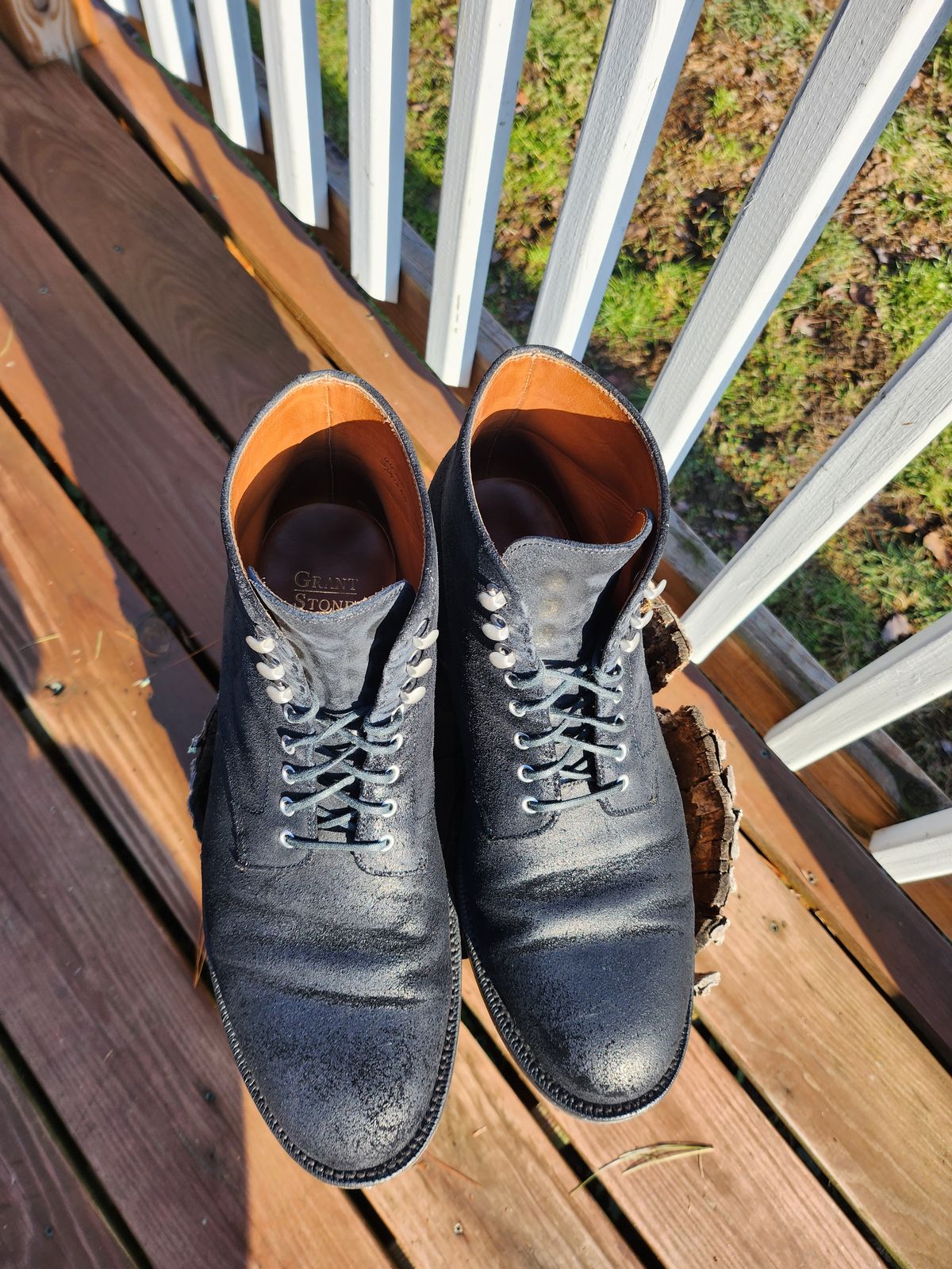 Photo by Zenobian on January 5, 2023 of the Grant Stone Edward Boot in C.F. Stead Black Waxy Commander Suede.