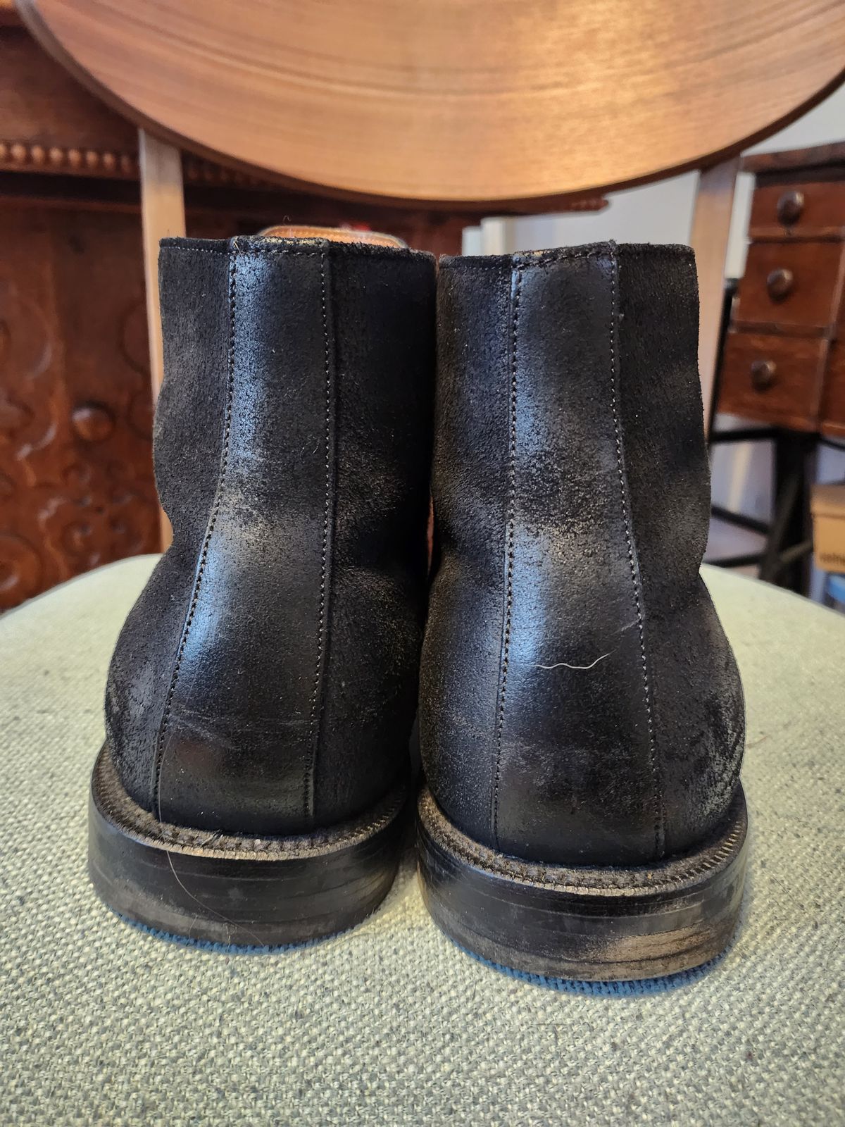 Photo by Zenobian on February 4, 2023 of the Grant Stone Edward Boot in C.F. Stead Black Waxy Commander Suede.