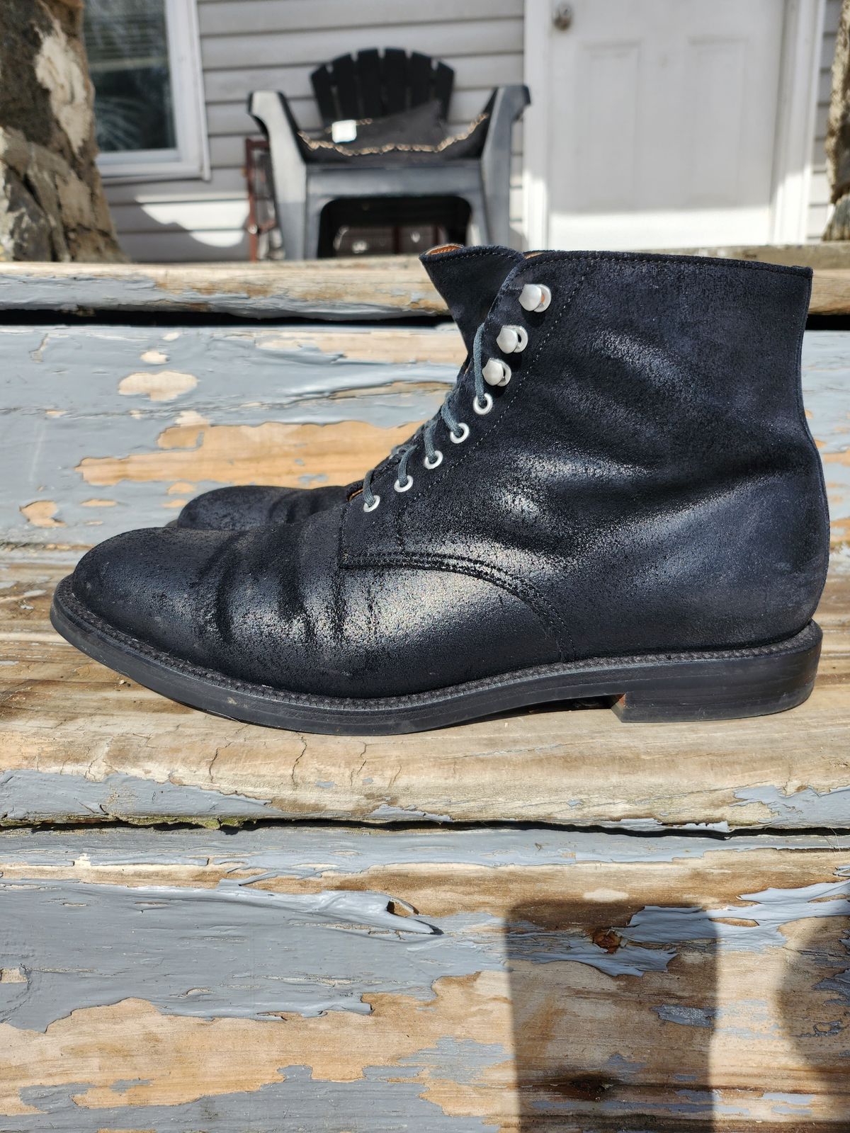Photo by Zenobian on March 5, 2023 of the Grant Stone Edward Boot in C.F. Stead Black Waxy Commander Suede.