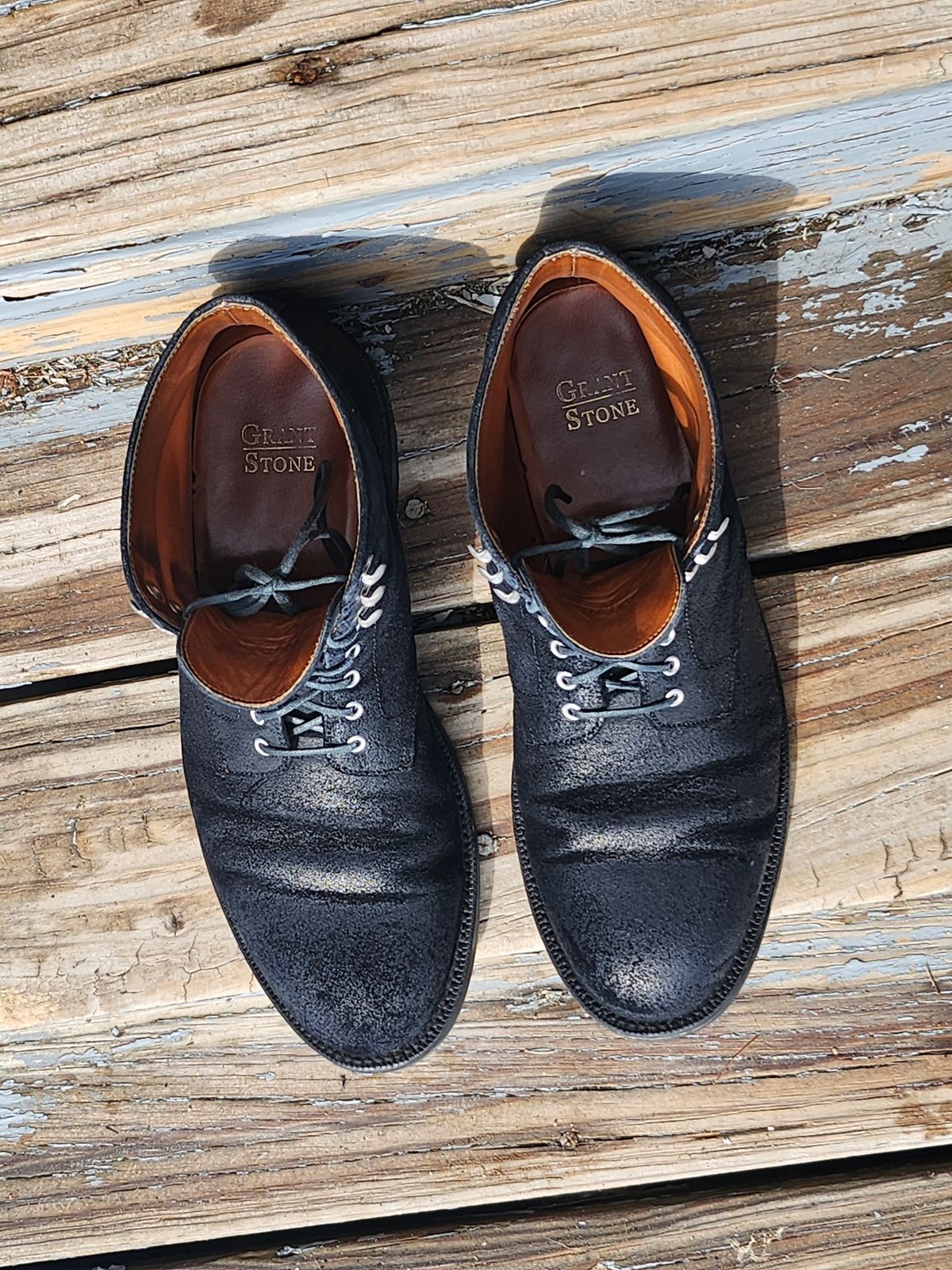 Photo by Zenobian on March 5, 2023 of the Grant Stone Edward Boot in C.F. Stead Black Waxy Commander Suede.