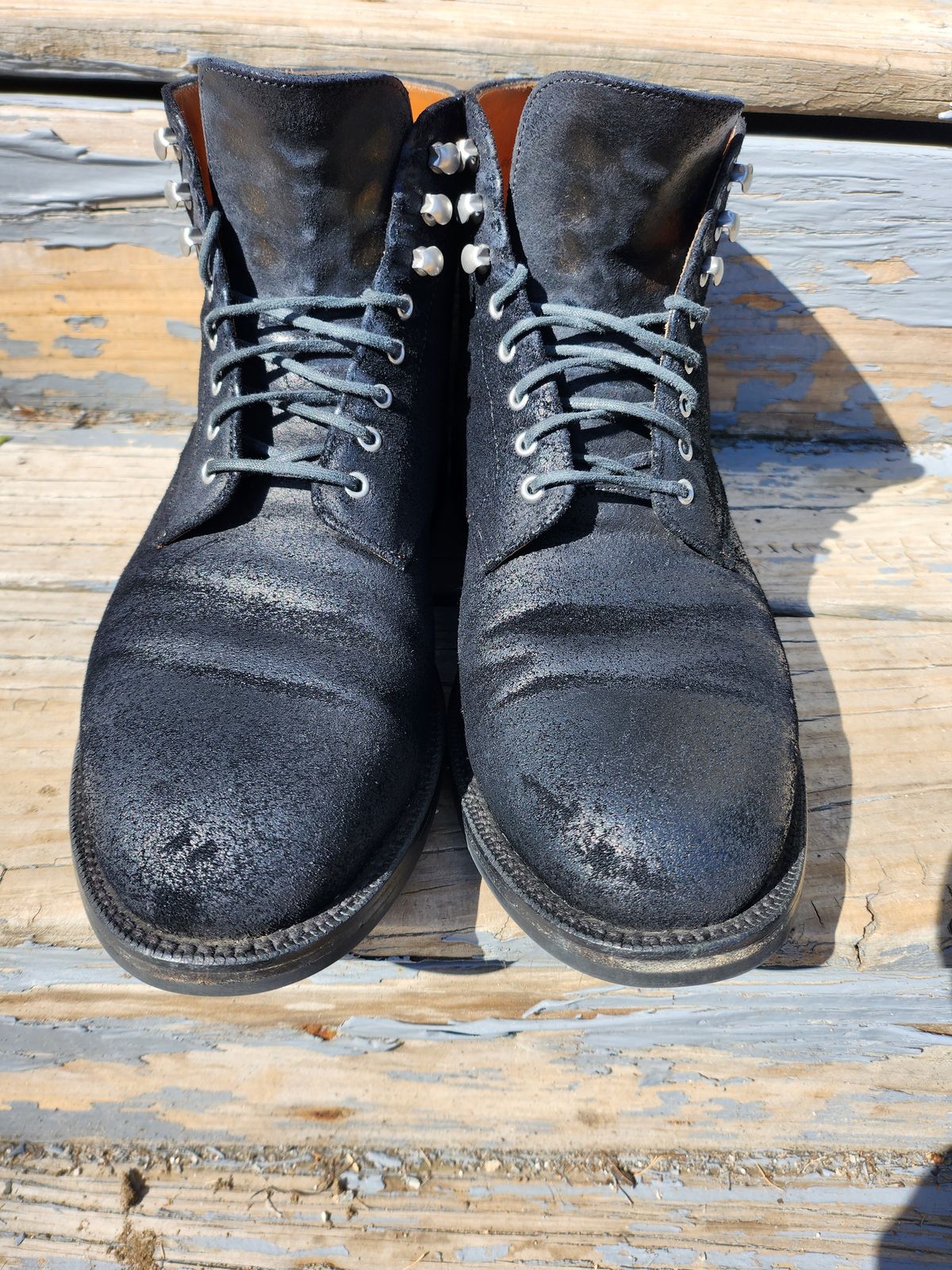 Photo by Zenobian on April 1, 2023 of the Grant Stone Edward Boot in C.F. Stead Black Waxy Commander Suede.