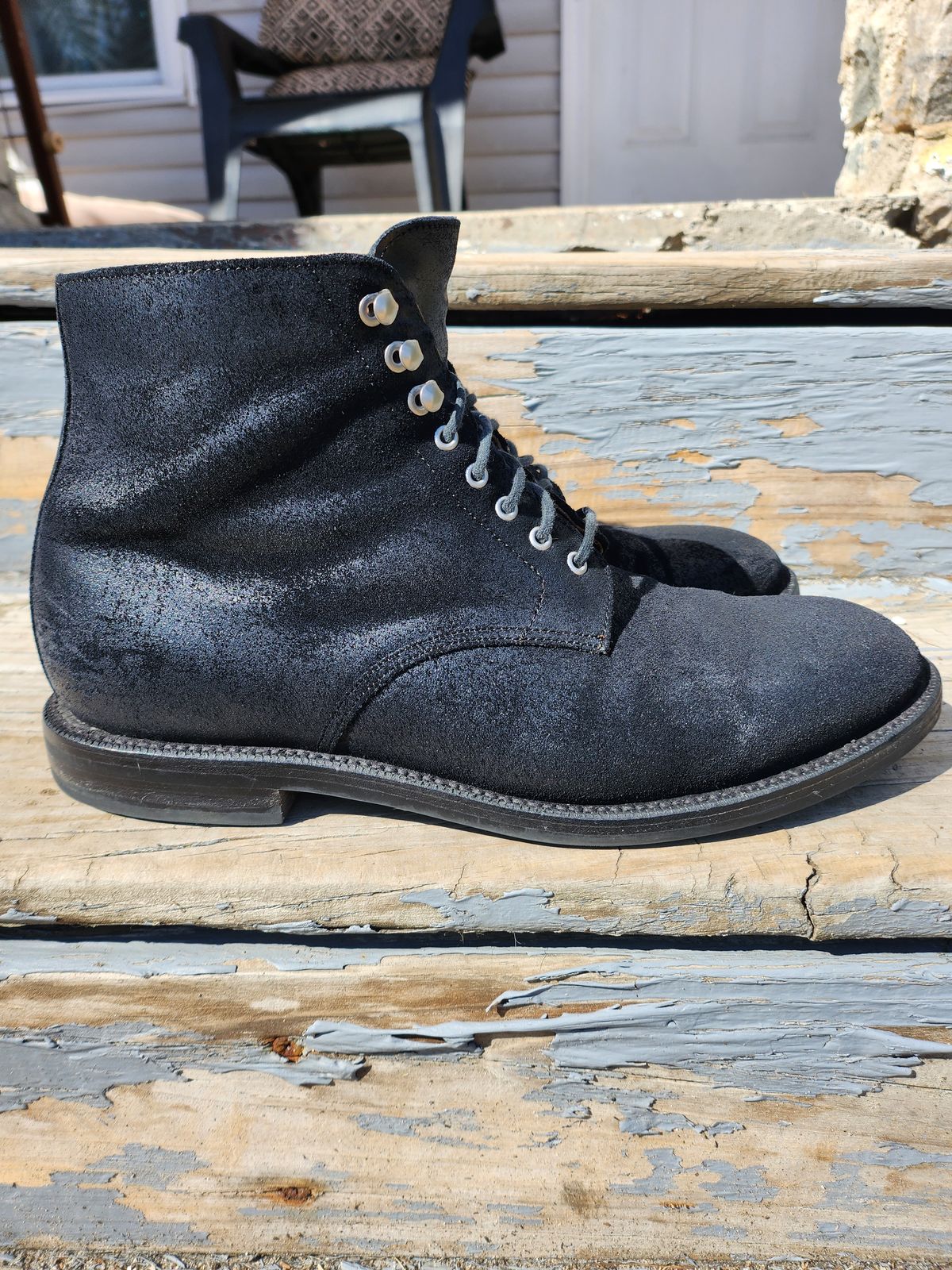 Photo by Zenobian on April 1, 2023 of the Grant Stone Edward Boot in C.F. Stead Black Waxy Commander Suede.