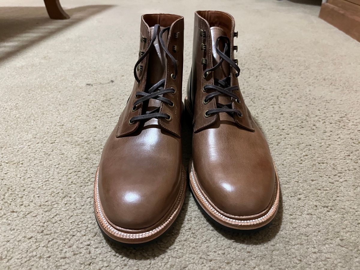 Photo by manthisis on November 3, 2022 of the Grant Stone Diesel Boot in Horween Dune Chromexcel.