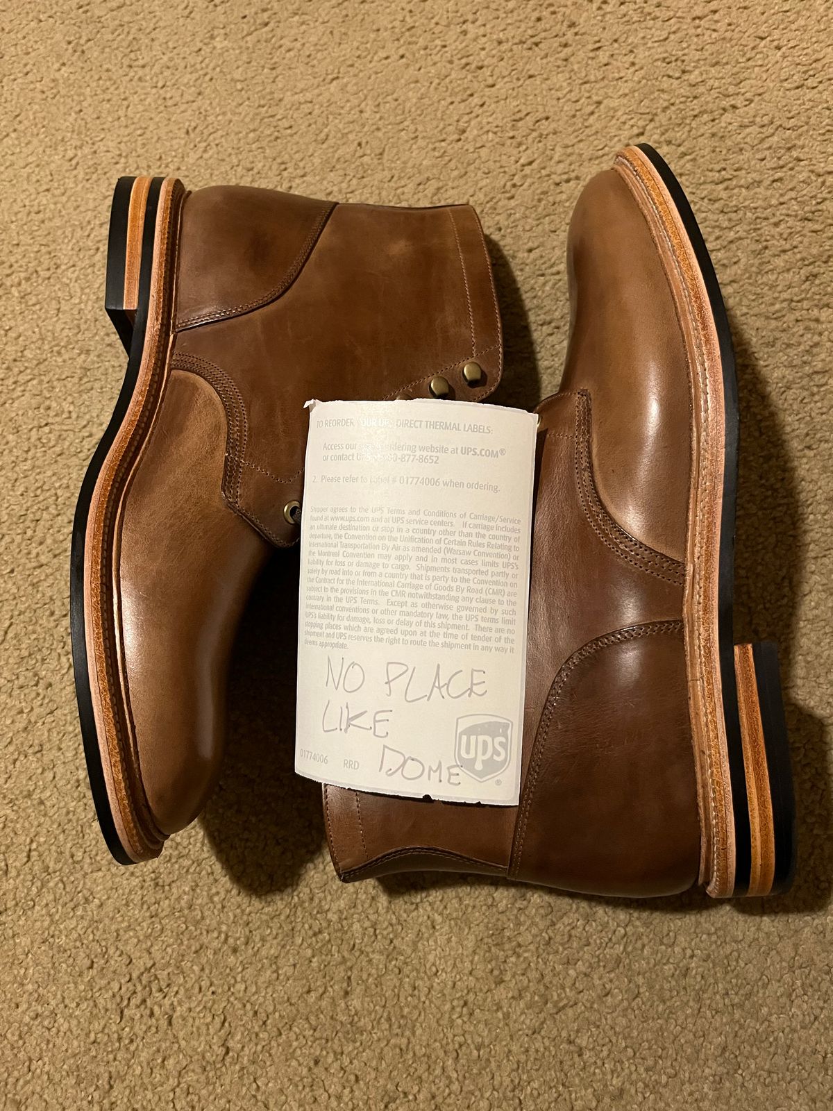 Photo by manthisis on November 3, 2022 of the Grant Stone Diesel Boot in Horween Dune Chromexcel.