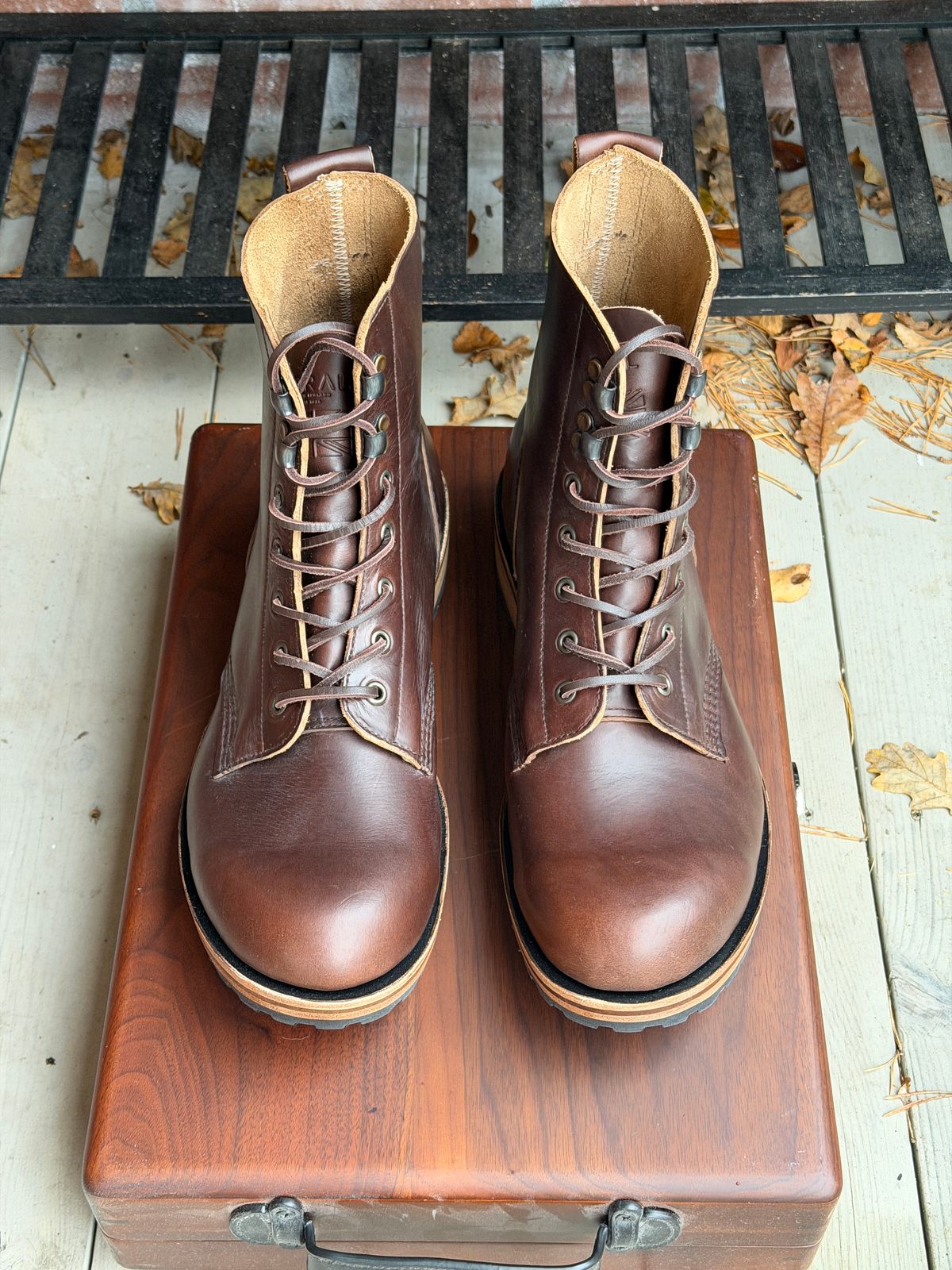 Photo by shoegazing on November 2, 2025 of the Goral Buxton in Horween Brown Chromexcel.