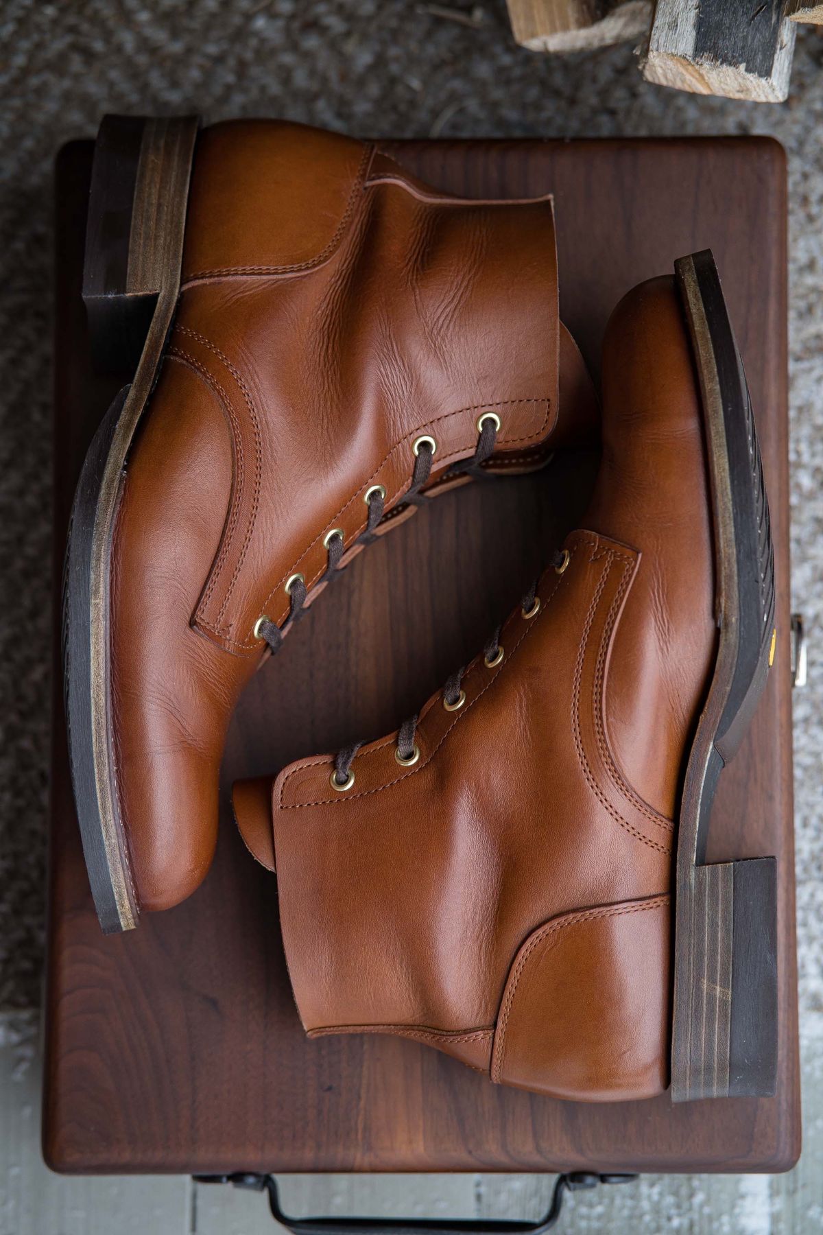 Photo by shoegazing on January 2, 2024 of the Jack & White Brothers Letterman ZERO in Badalassi Carlo Cognac Minerva.