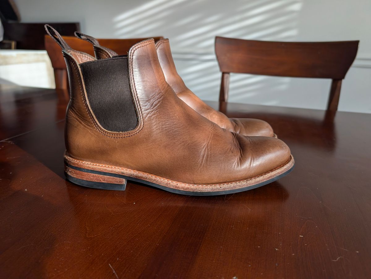 Photo by mrallen on January 2, 2026 of the Oak Street Bootmakers Chelsea in Horween Natural Chromexcel.