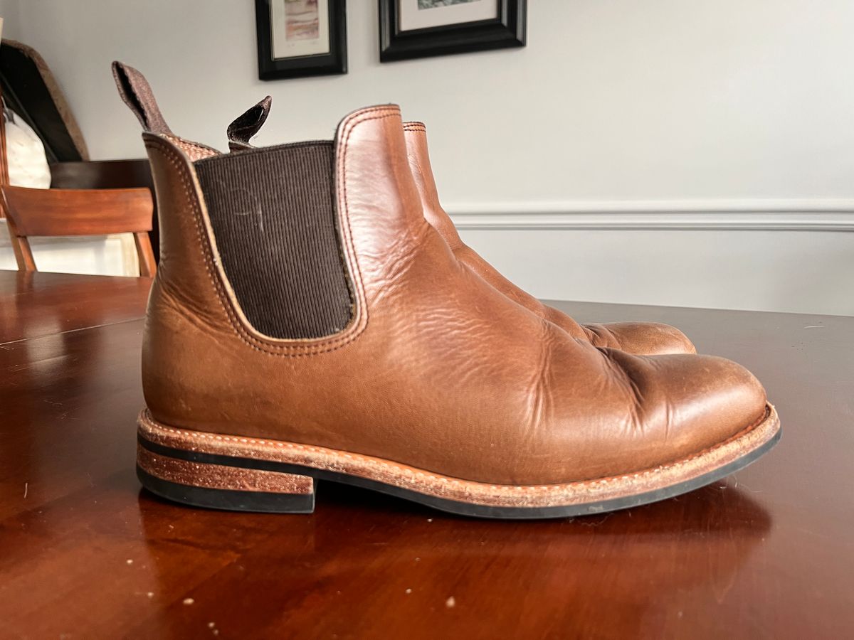 Photo by mrallen on February 3, 2026 of the Oak Street Bootmakers Chelsea in Horween Natural Chromexcel.