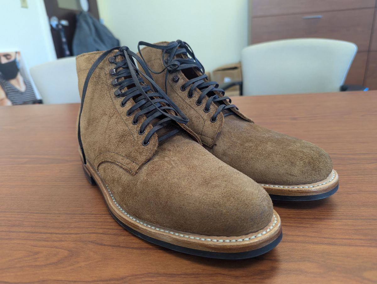Photo by mrallen on October 2, 2024 of the White's Main Street in Tan Suede.