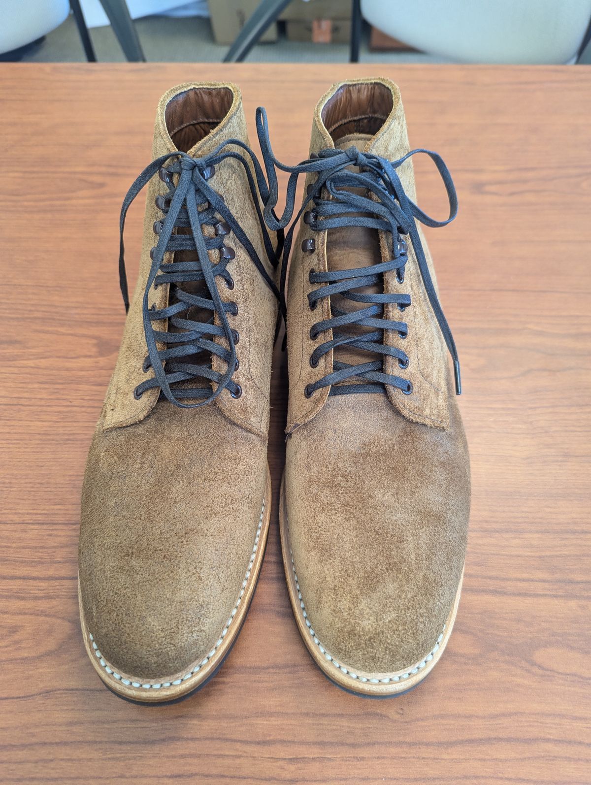 Photo by mrallen on October 2, 2024 of the White's Main Street in Tan Suede.