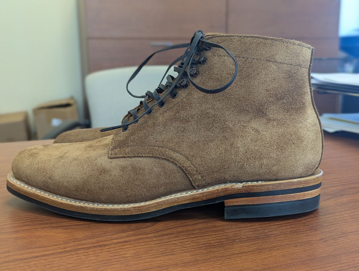 Photo by mrallen on October 3, 2024 of the White's Main Street in Tan Suede.