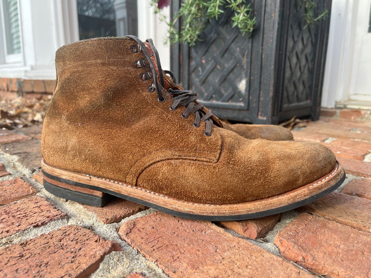 Photo by mrallen on March 4, 2025 of the White's Main Street in Tan Suede.