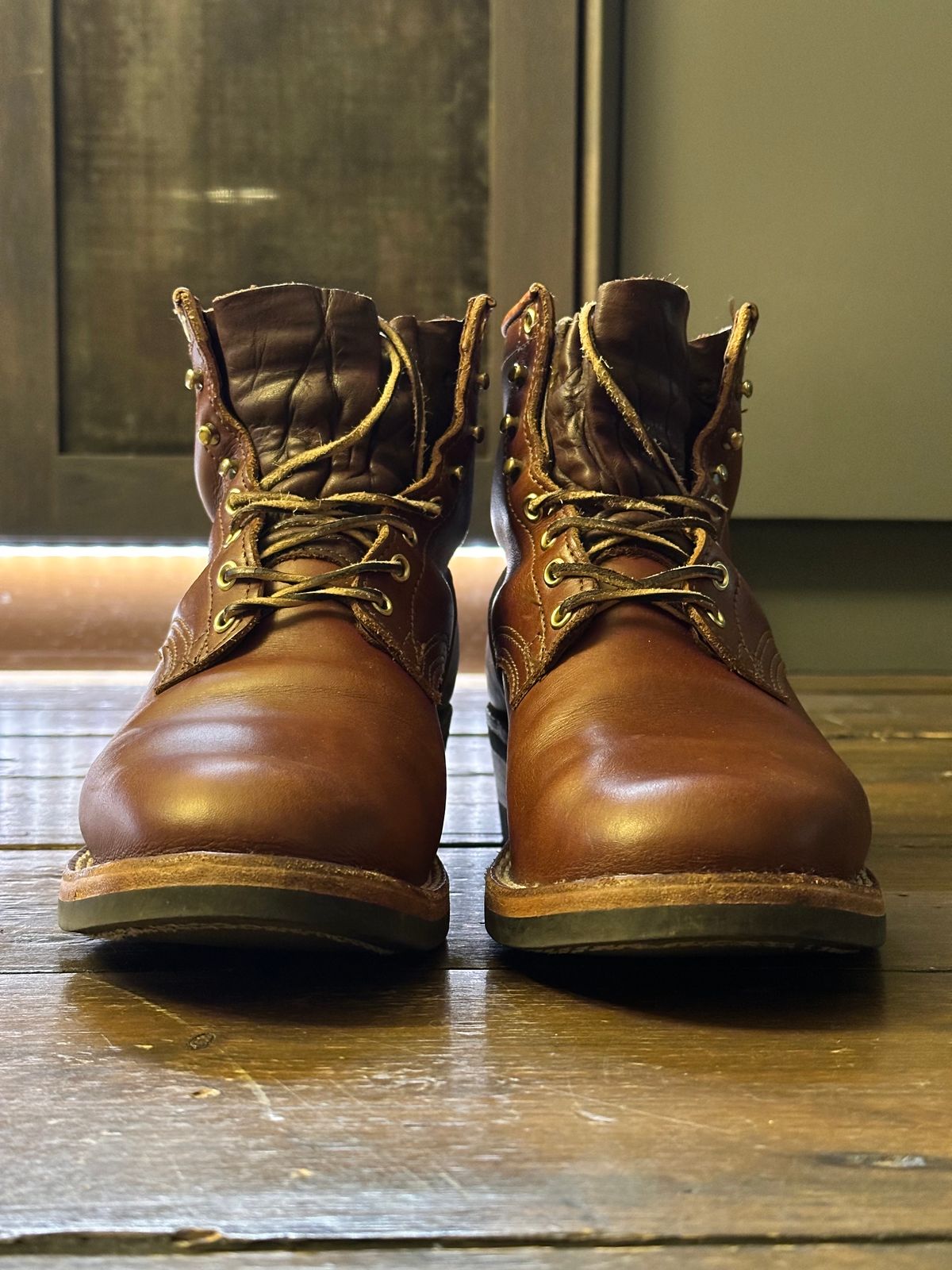 Photo by full_brogue on February 5, 2024 of the Nicks Robert in Wickett & Craig Medium Brown English Bridle.