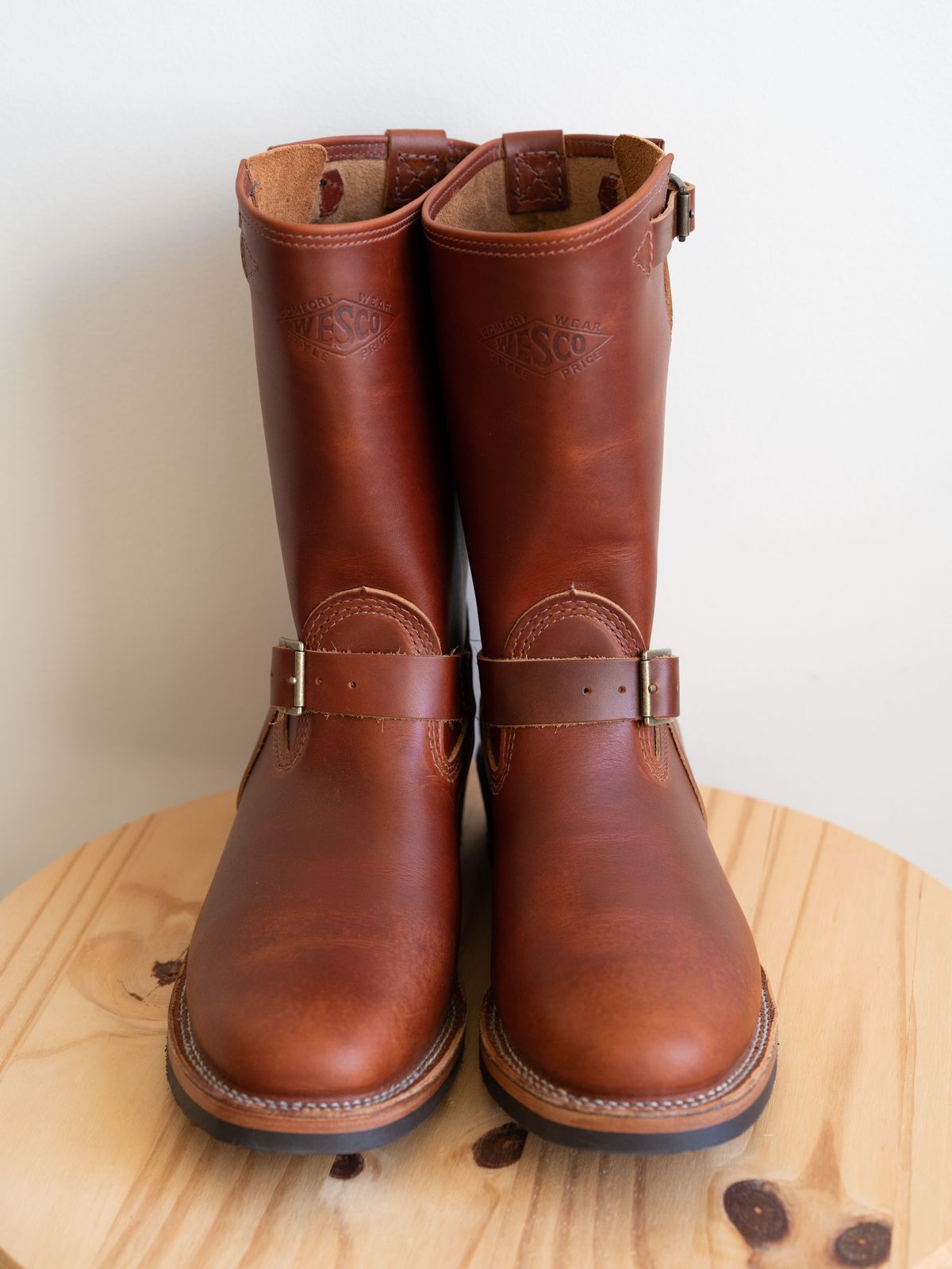 Photo by J_L on March 8, 2025 of the Wesco Boss Engineer Boot in Seidel British Tan Domain.