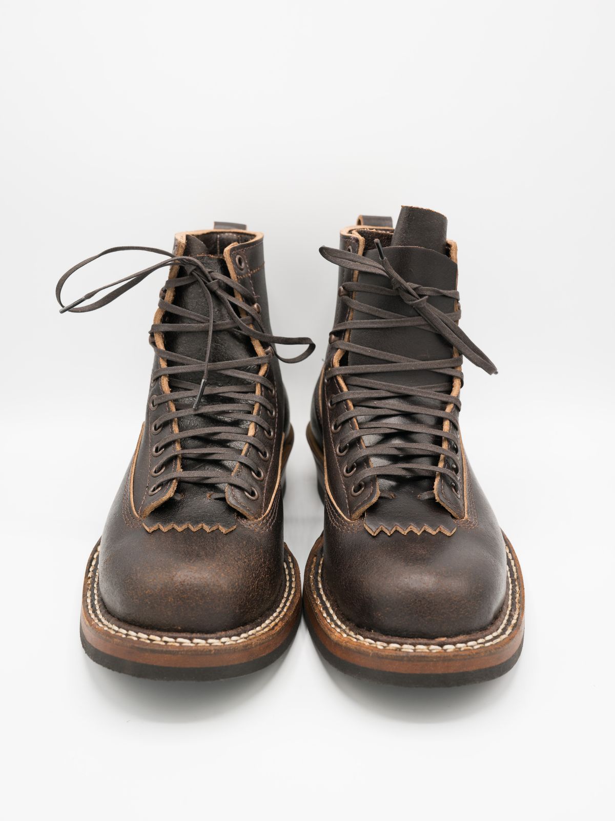 Photo by J_L on November 5, 2023 of the White's 350 Cutter in Horween Brown Waxed Flesh.