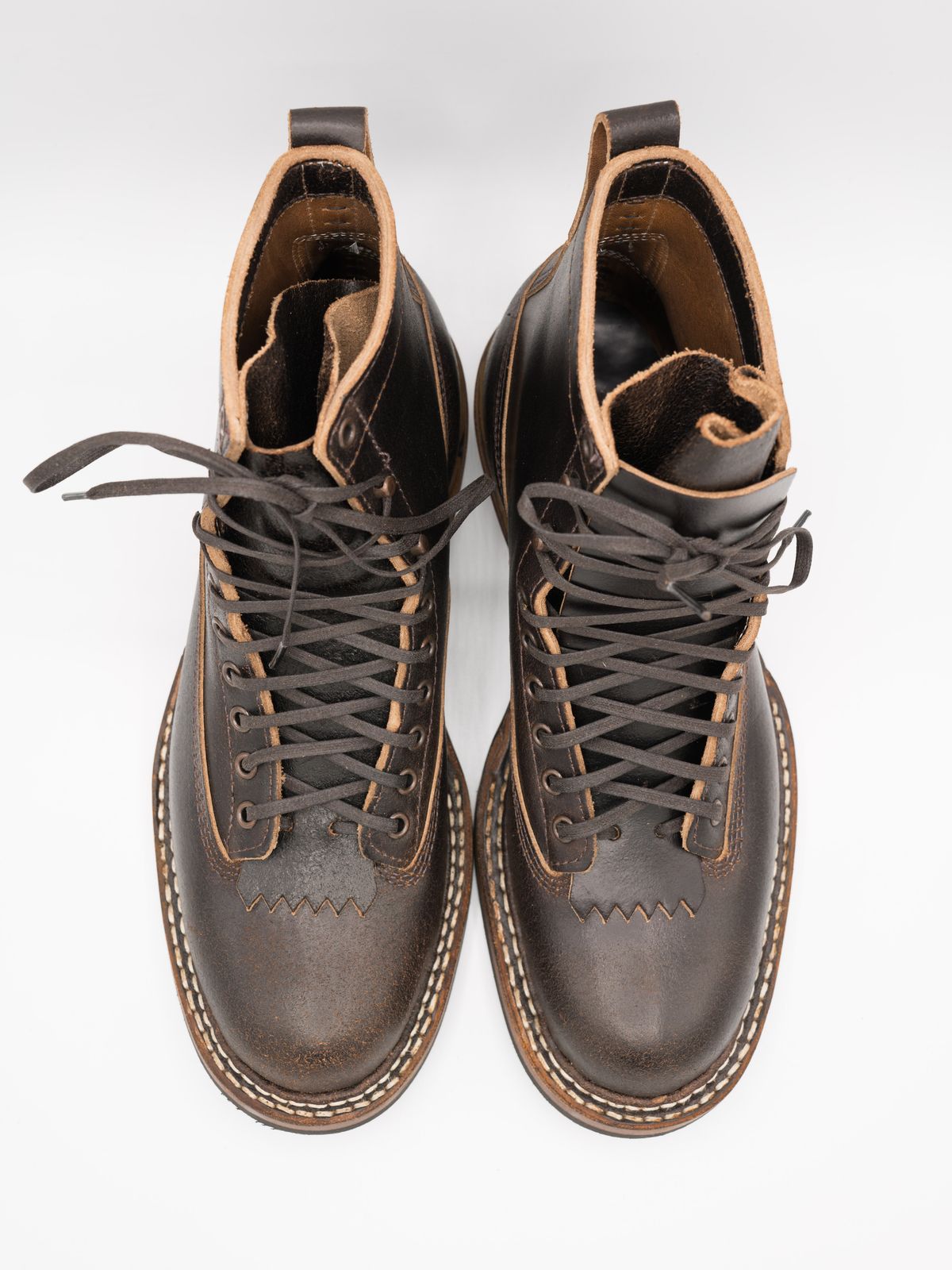 Photo by J_L on November 5, 2023 of the White's 350 Cutter in Horween Brown Waxed Flesh.