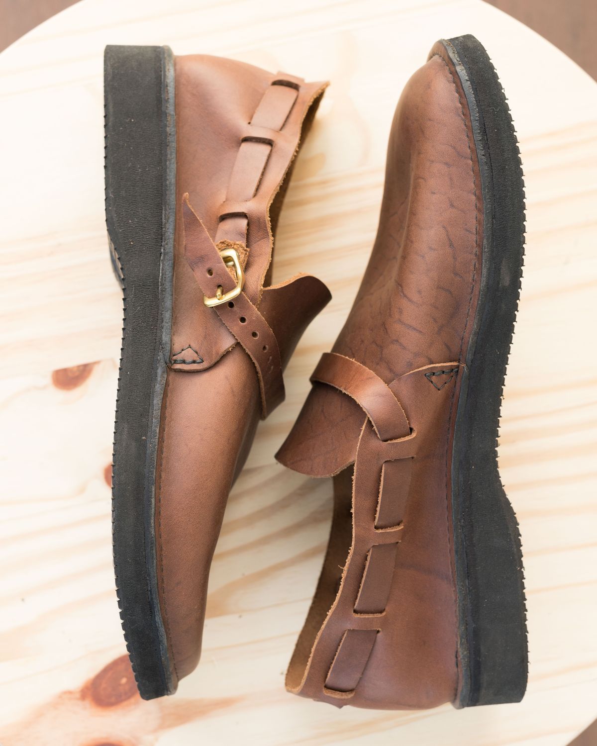 Photo by J_L on October 3, 2023 of the Aurora Shoe Co. Middle English in Horween Brown Chromexcel.