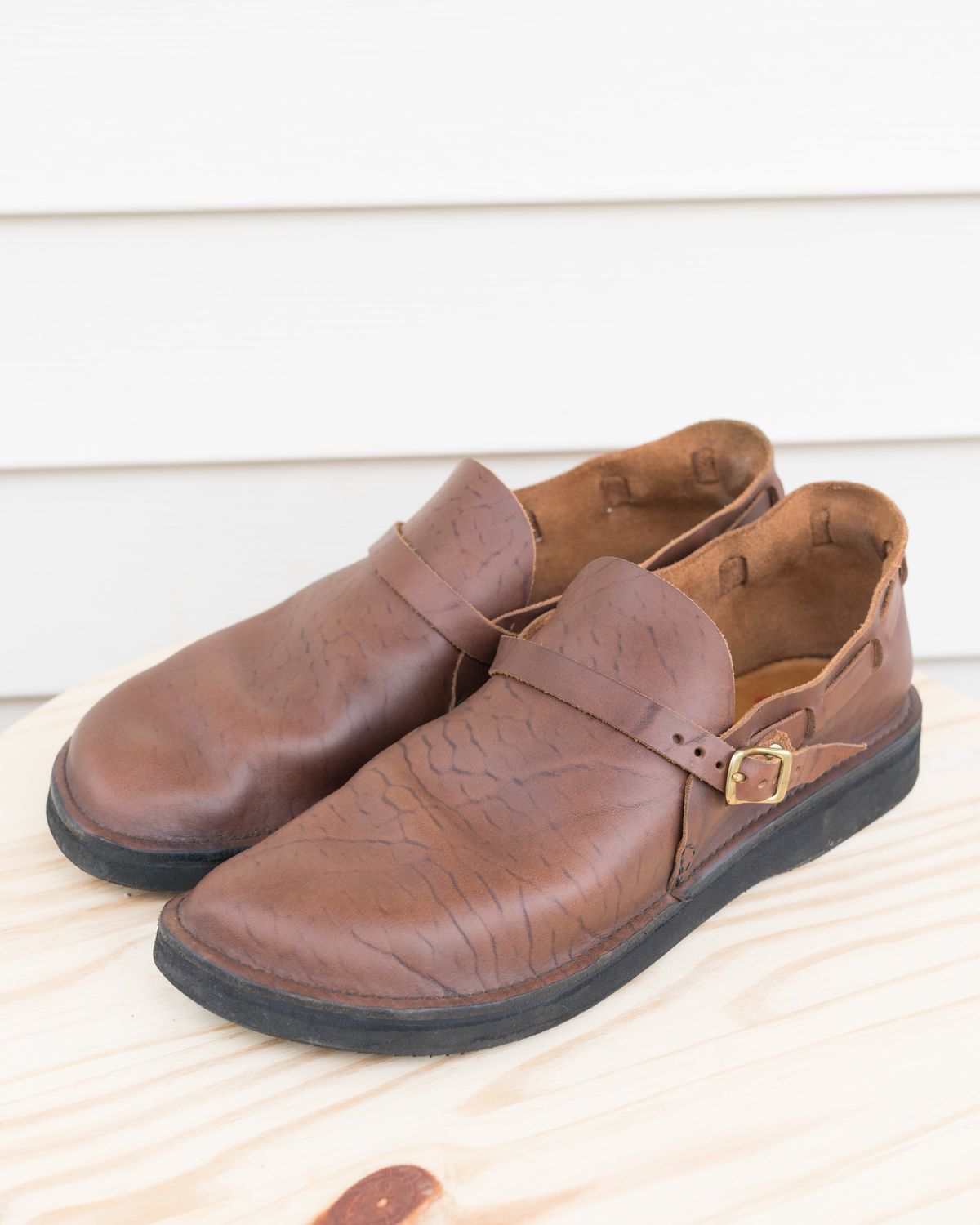 Photo by J_L on November 2, 2023 of the Aurora Shoe Co. Middle English in Horween Brown Chromexcel.
