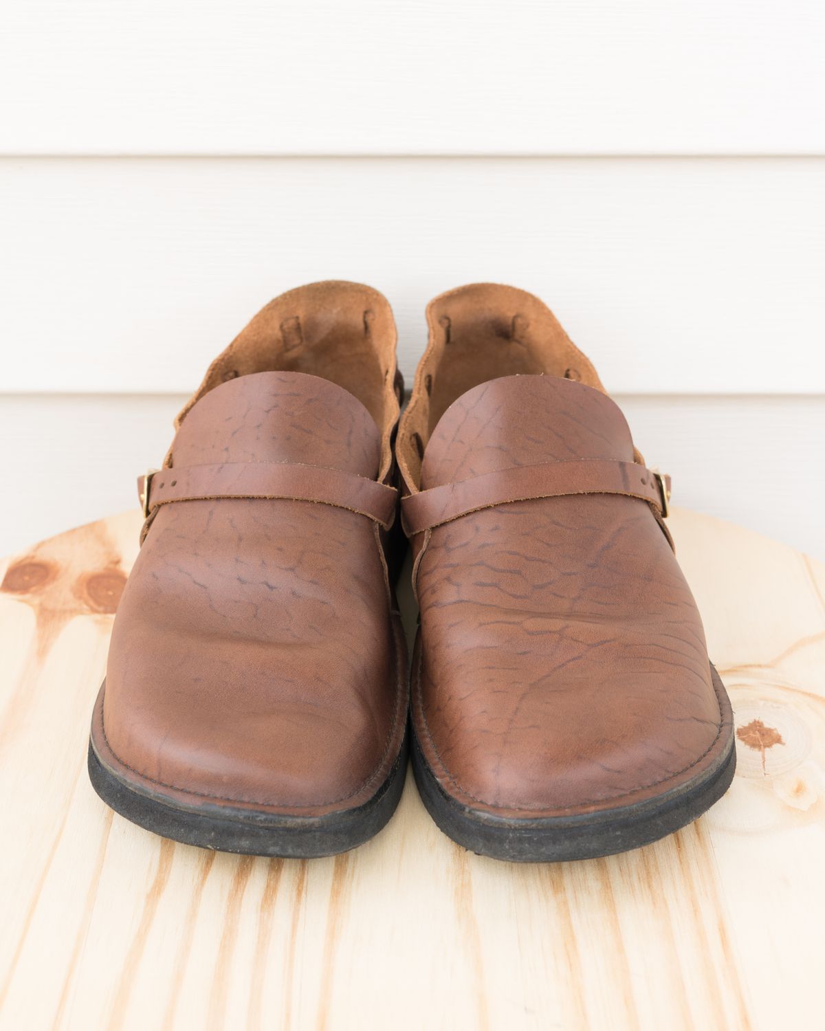 Photo by J_L on November 2, 2023 of the Aurora Shoe Co. Middle English in Horween Brown Chromexcel.