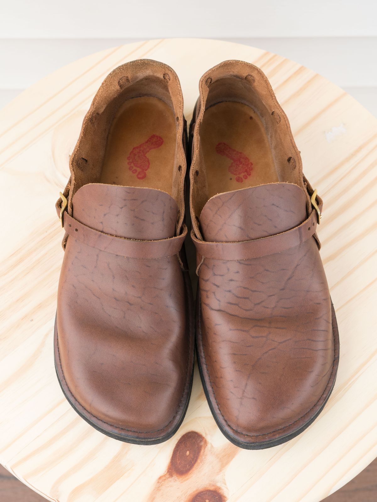 Photo by J_L on November 2, 2023 of the Aurora Shoe Co. Middle English in Horween Brown Chromexcel.