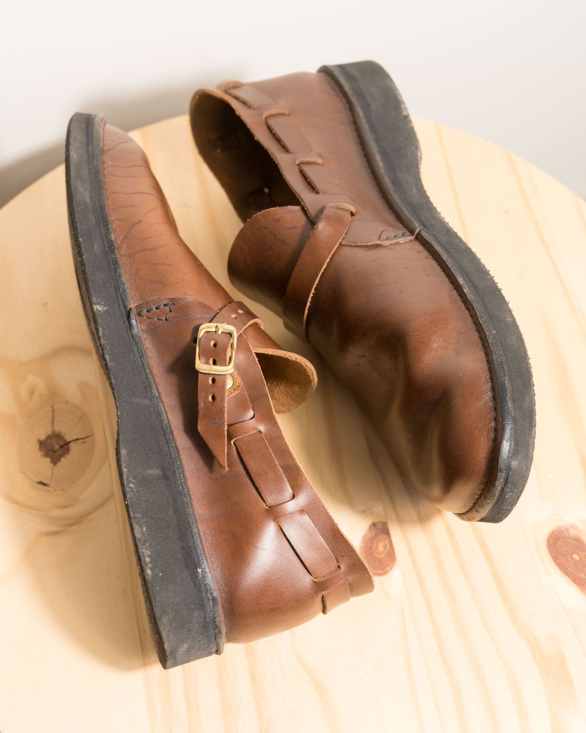 Photo by J_L on February 2, 2024 of the Aurora Shoe Co. Middle English in Horween Brown Chromexcel.