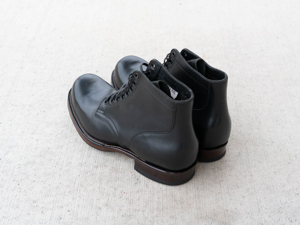 Photo by J_L on December 17, 2024 of the Viberg Service Boot in Horween Black Wooly Chromexcel.