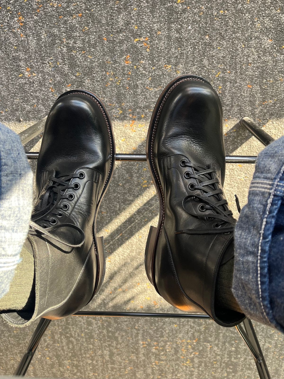 Photo by J_L on January 26, 2025 of the Viberg Service Boot in Horween Black Wooly Chromexcel.