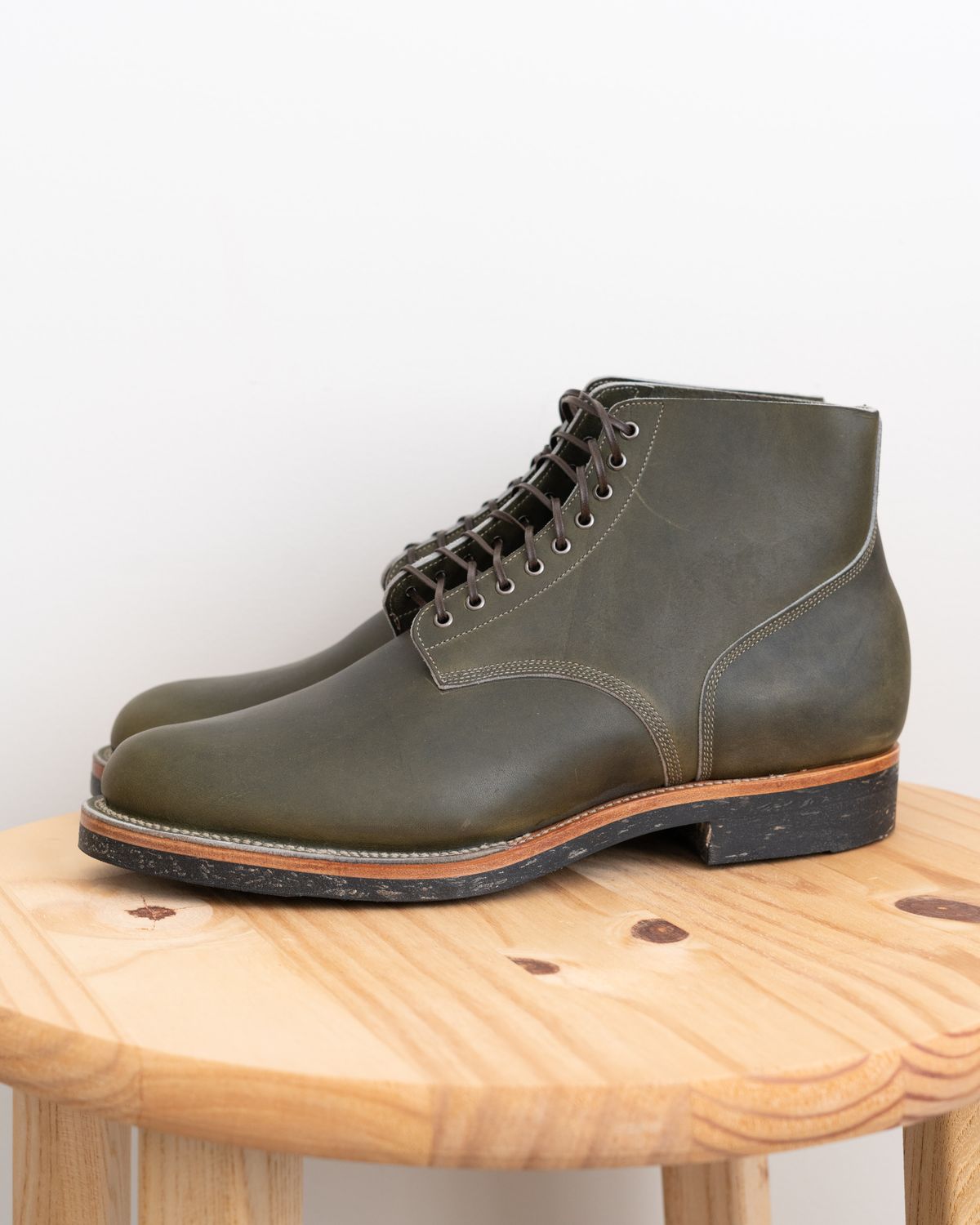 Photo by J_L on October 12, 2024 of the Viberg N1 Boot in Horween Olive Chromepak.