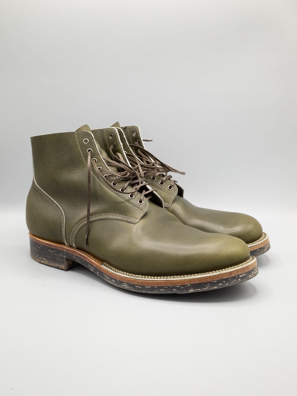 Photo by J_L on December 17, 2024 of the Viberg N1 Boot in Horween Olive Chromepak.