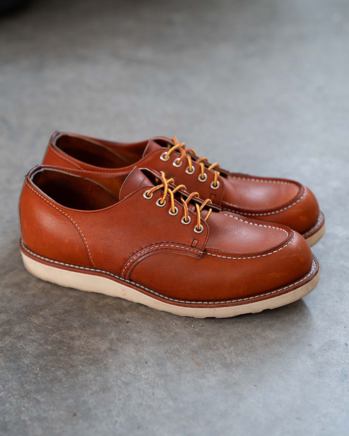 Photo by J_L on October 18, 2025 of the Red Wing Shop Moc Oxford in S.B. Foot Oro Legacy.