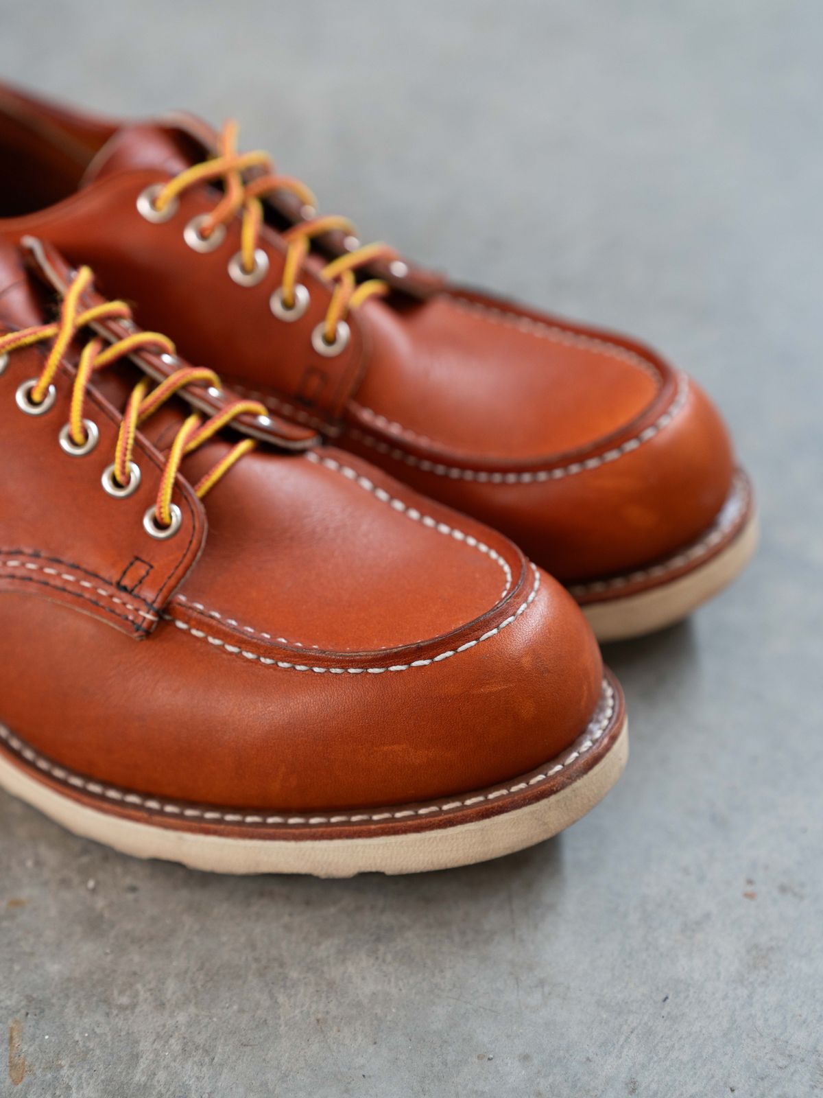 Photo by J_L on October 18, 2025 of the Red Wing Shop Moc Oxford in S.B. Foot Oro Legacy.