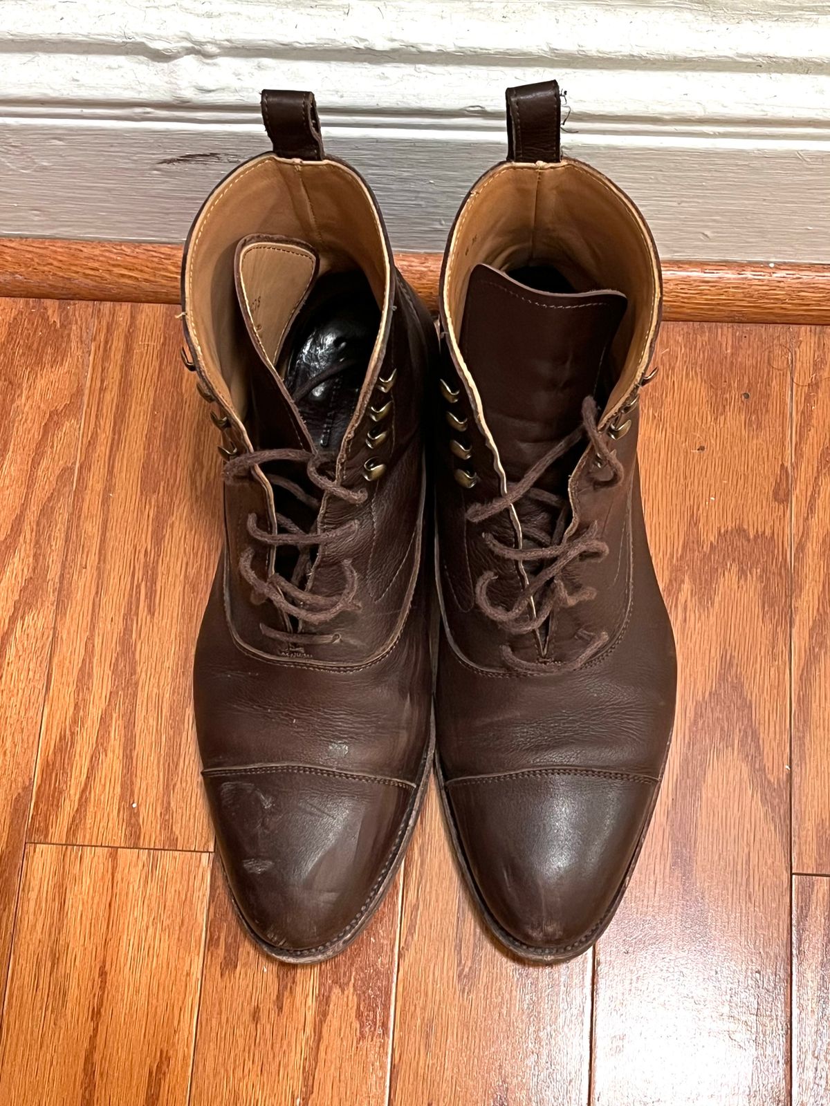 Photo by J_L on February 4, 2024 of the Meermin Balmoral Boot in D’Annonay Dark Brown Softcalf.