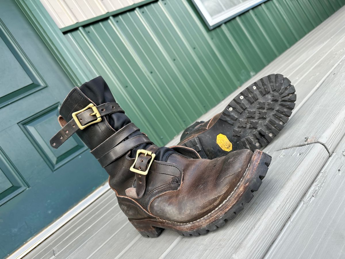 Photo by thechadthetnbootguy on December 6, 2023 of the Nicks Heritage TankerPro in Wickett & Craig Slate Double Stuffed.