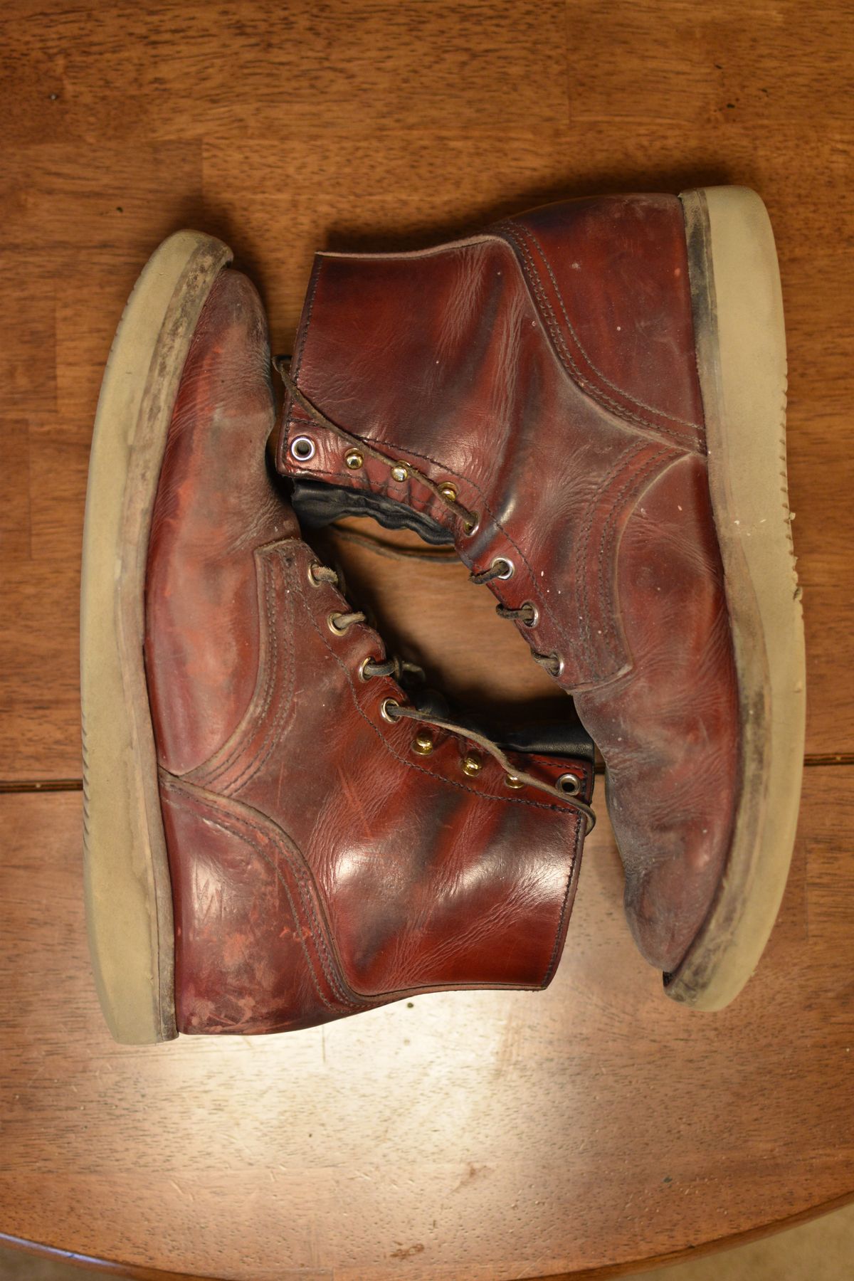 Photo by SKopp on November 29, 2025 of the Nicks Free Range in Double Stuffed Crimson.