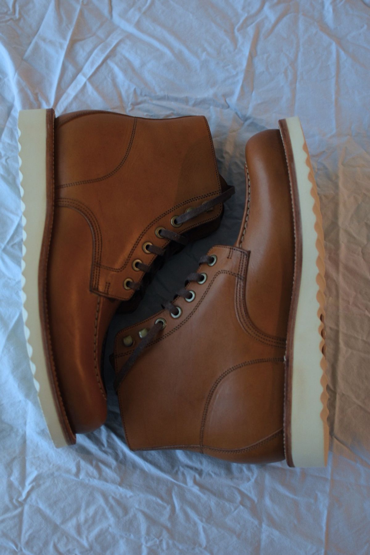 Photo by SKopp on October 2, 2023 of the Grant Stone Brass Boot in Badalassi Carlo Saddle Tan Minerva.