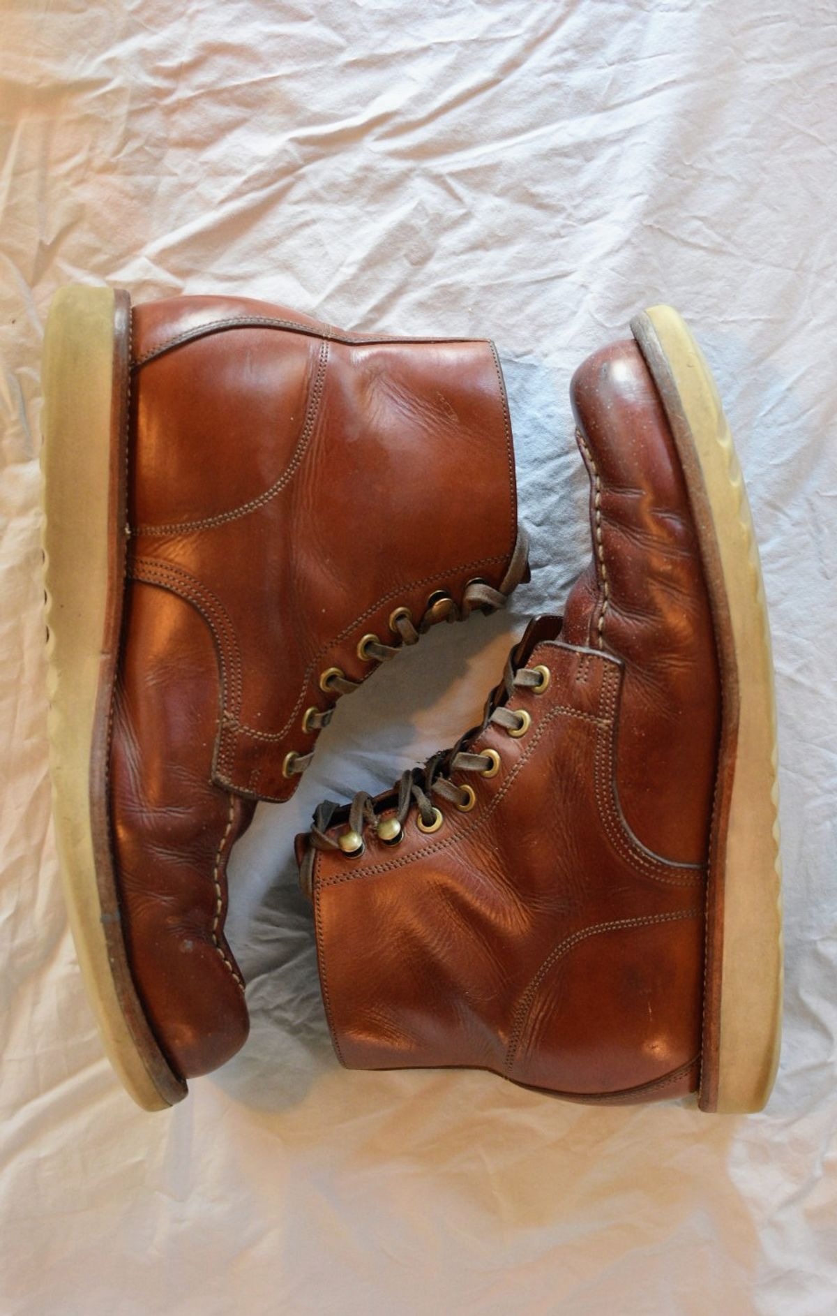 Photo by SKopp on March 4, 2024 of the Grant Stone Brass Boot in Badalassi Carlo Saddle Tan Minerva.