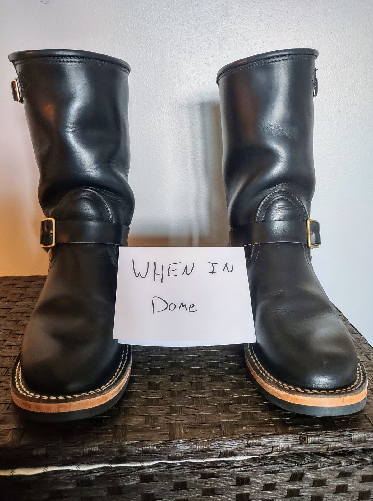 Photo by SKopp on November 2, 2024 of the Nicks StationMaster in Horween Black Chromexcel.