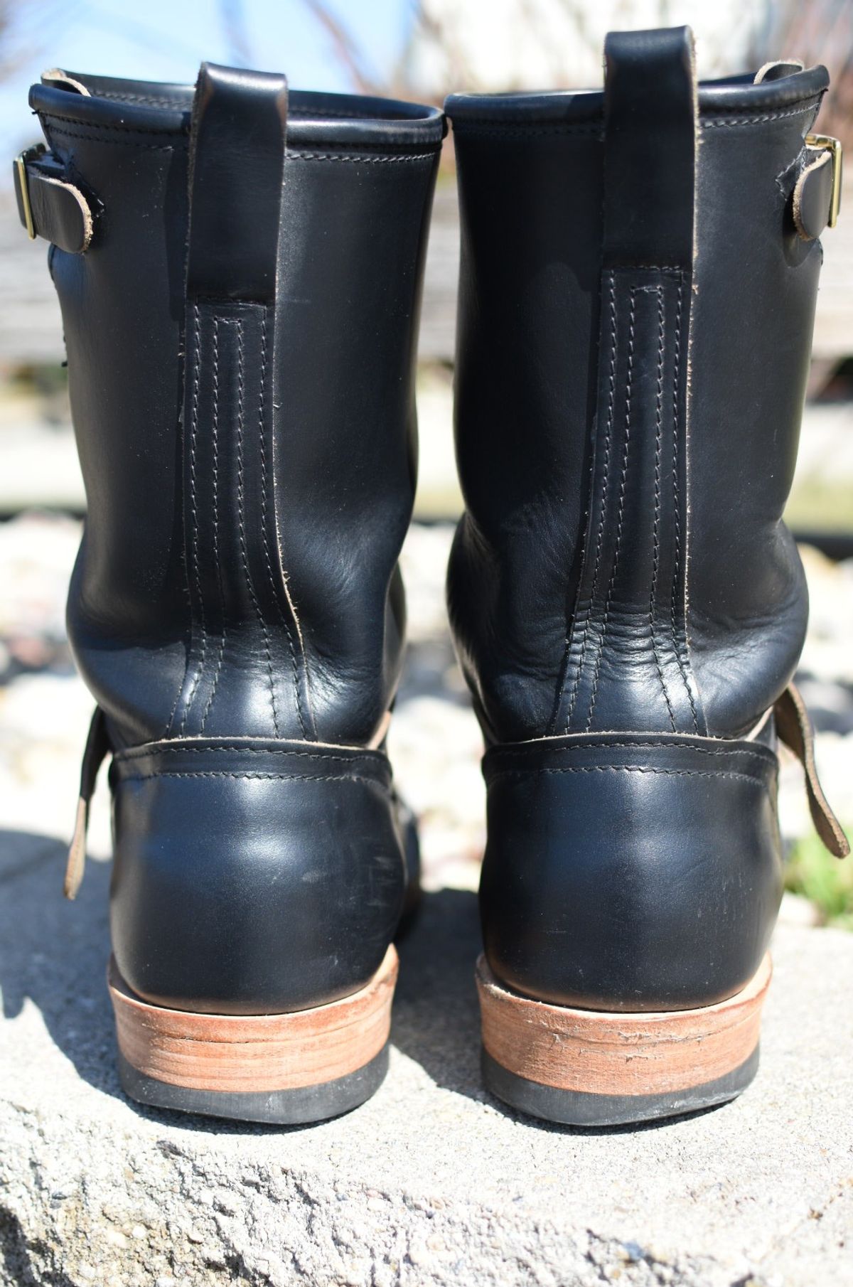 Photo by SKopp on March 31, 2025 of the Nicks StationMaster in Horween Black Chromexcel.