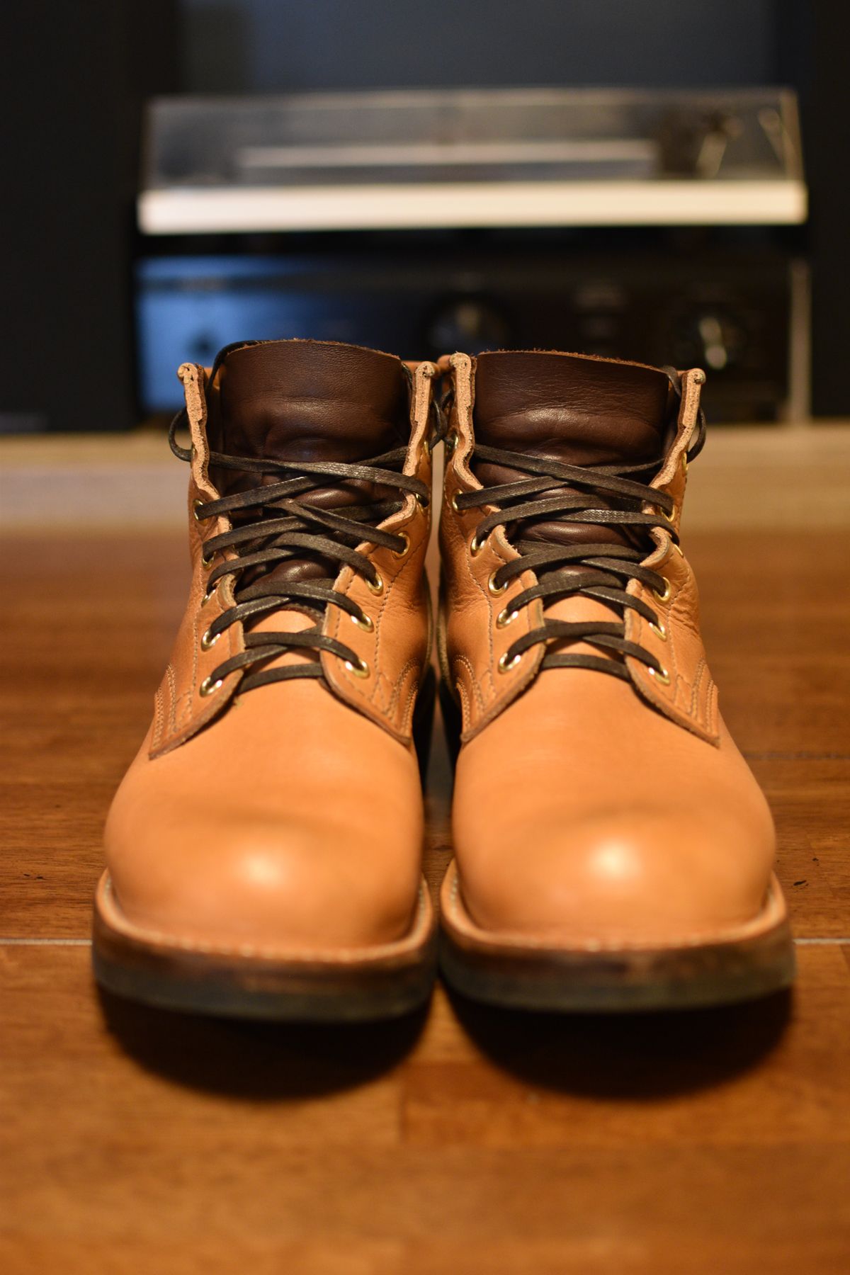 Photo by SKopp on November 29, 2025 of the Nicks MTO in Horween Light Natural Dublin.