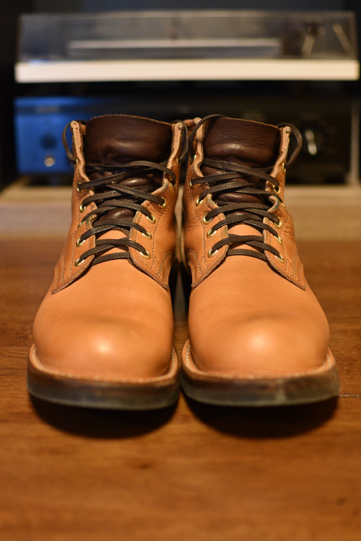 Photo by SKopp on February 1, 2026 of the Nicks MTO in Horween Light Natural Dublin.